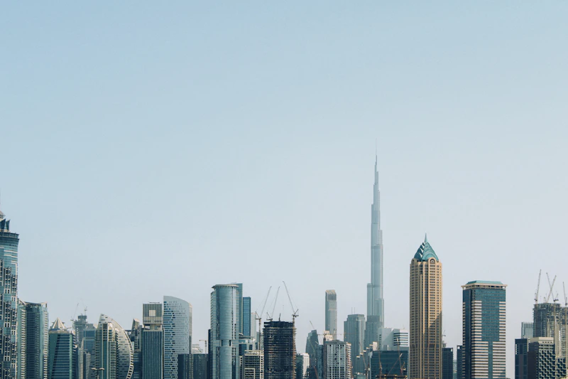 الإمارات العربية المتحدة تكشف عن قواعدها الضريبية في عمود 2