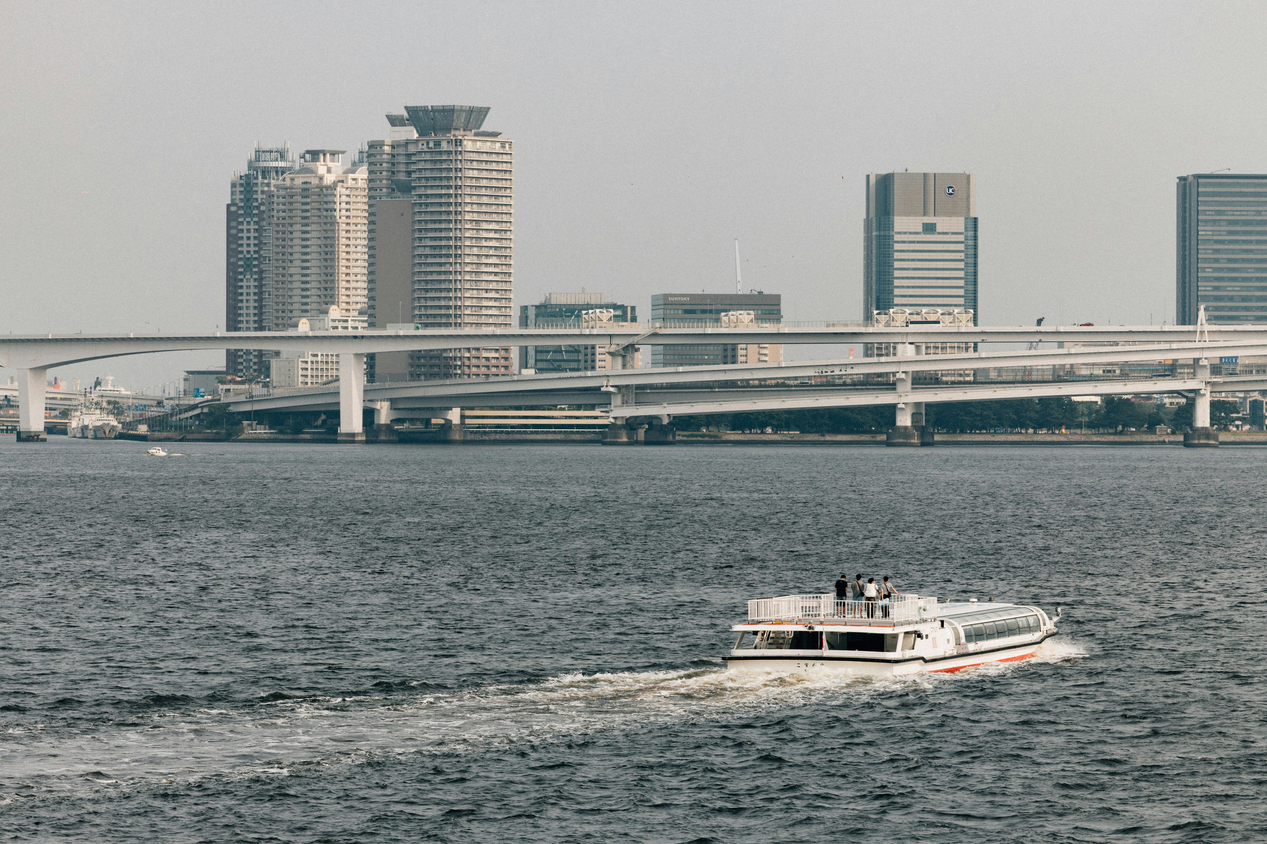 Photo by tsuyoshikozu