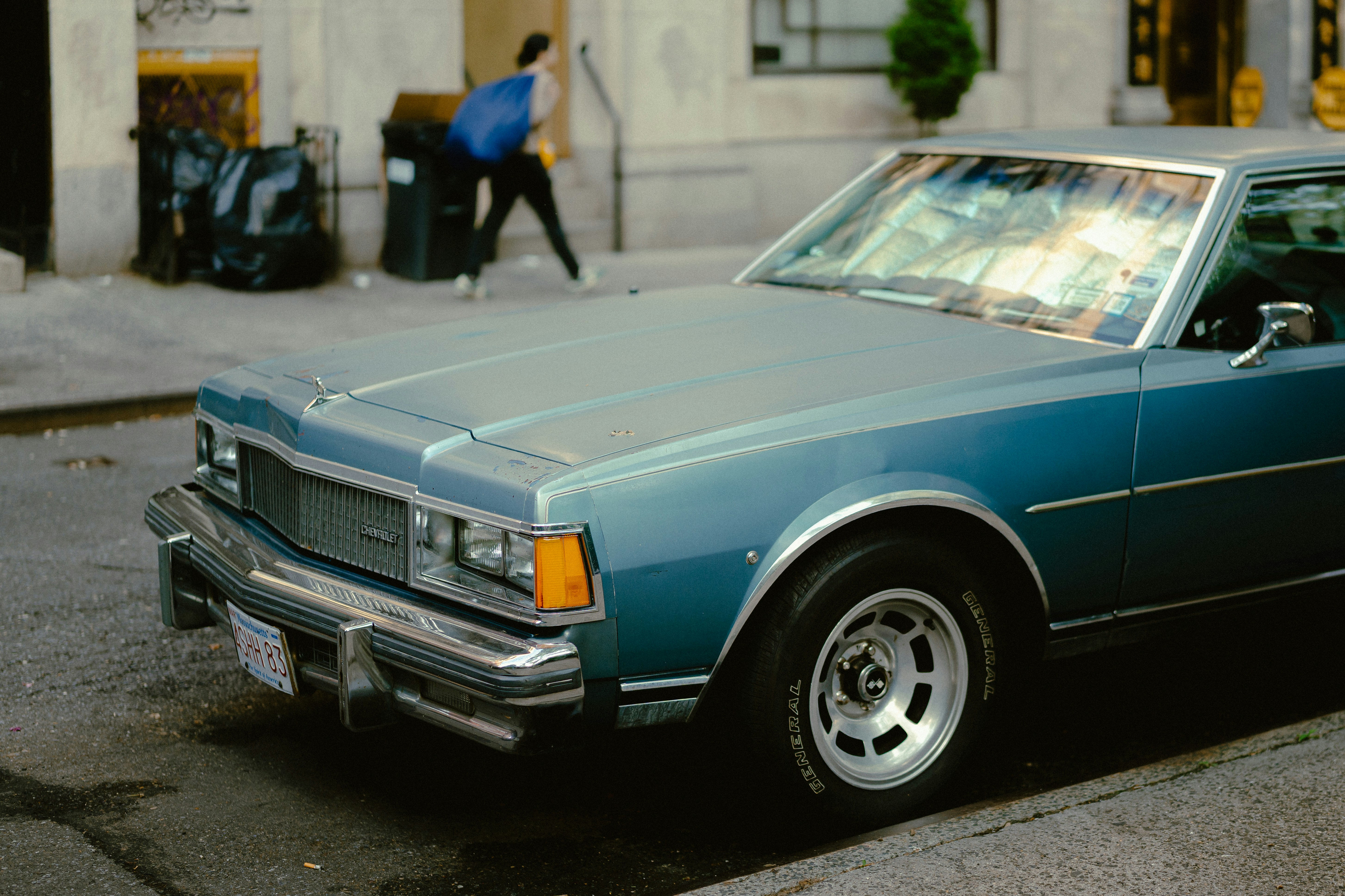 Expected Healing Timeline After Custom Lens Replacement Surgical Procedure: Insights & Tips