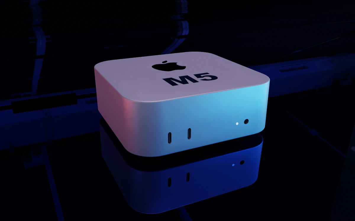 Cluster de varias Mac Studio conectadas por Thunderbolt 5