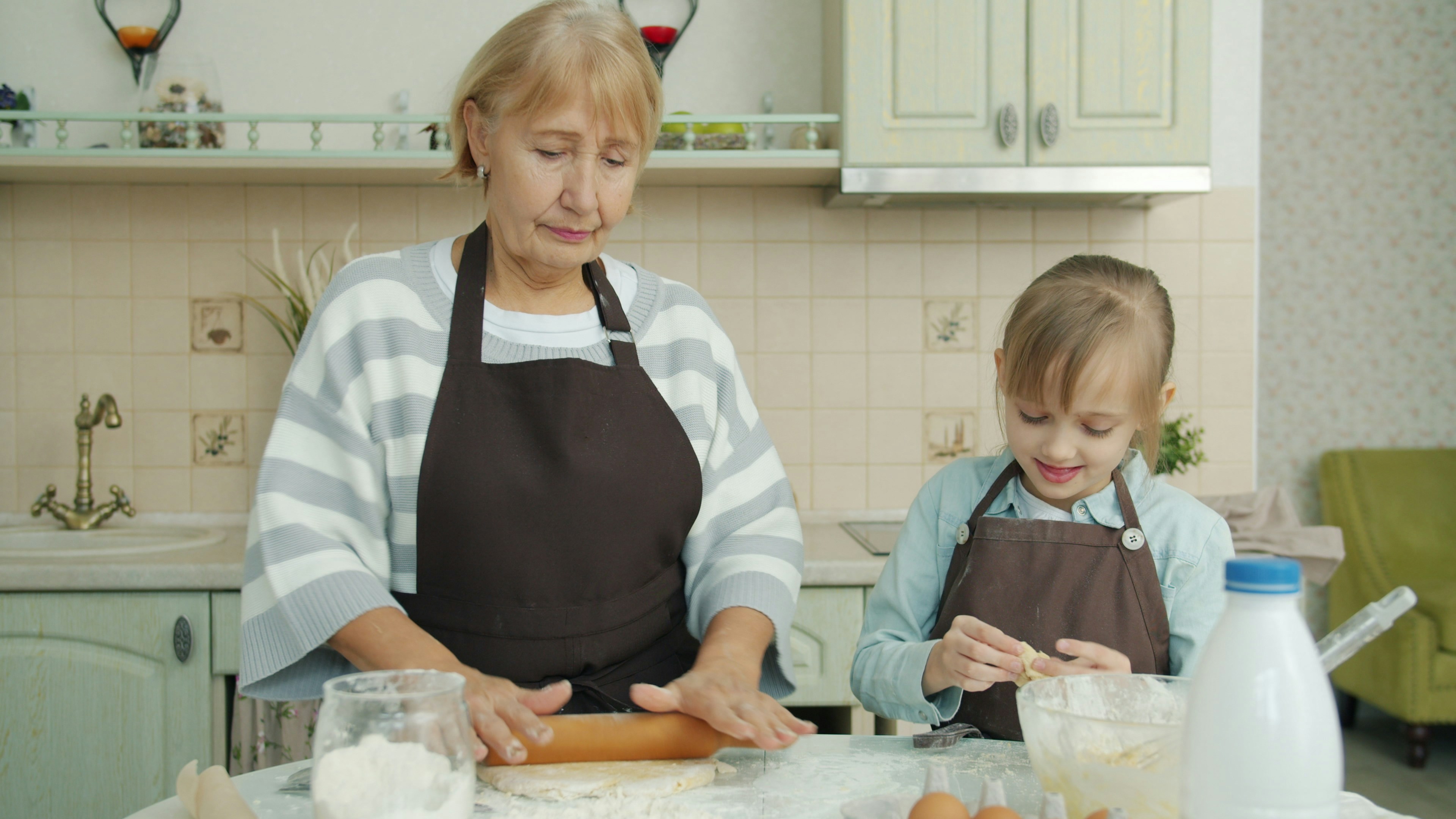 A Pinch of This, Cook Until Right: The Vanishing World of Recipes Passed Down by Hand