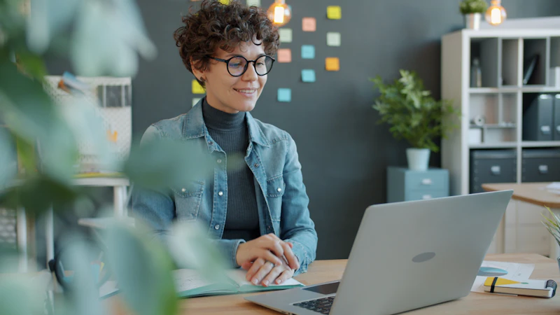 What actually makes online learning work