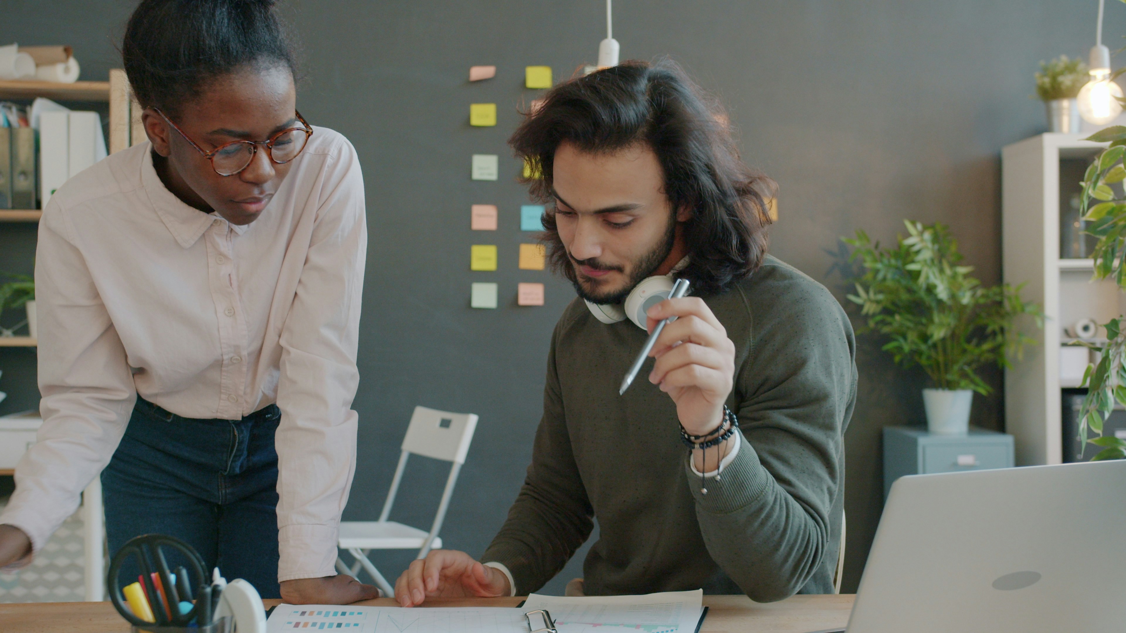 Letting Go Is the Move: How Releasing Creative Control Actually Unlocks Your Best Work
