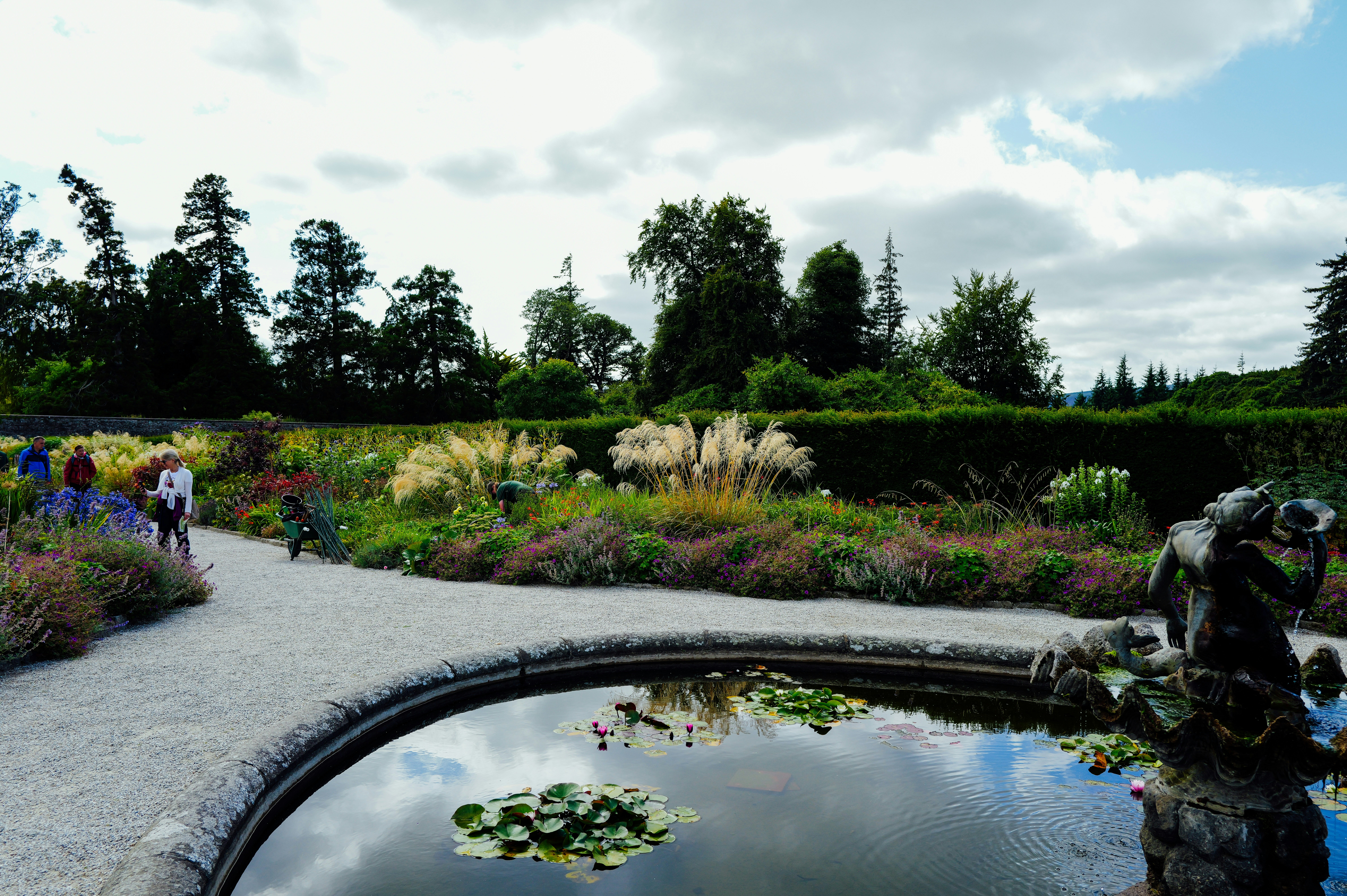 Photo by adrienolichon