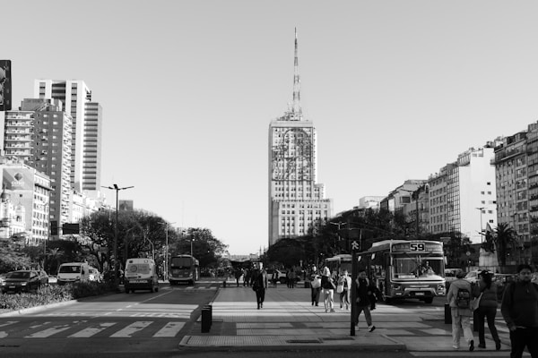 Rue de Paris destination des voyageurs congolais
