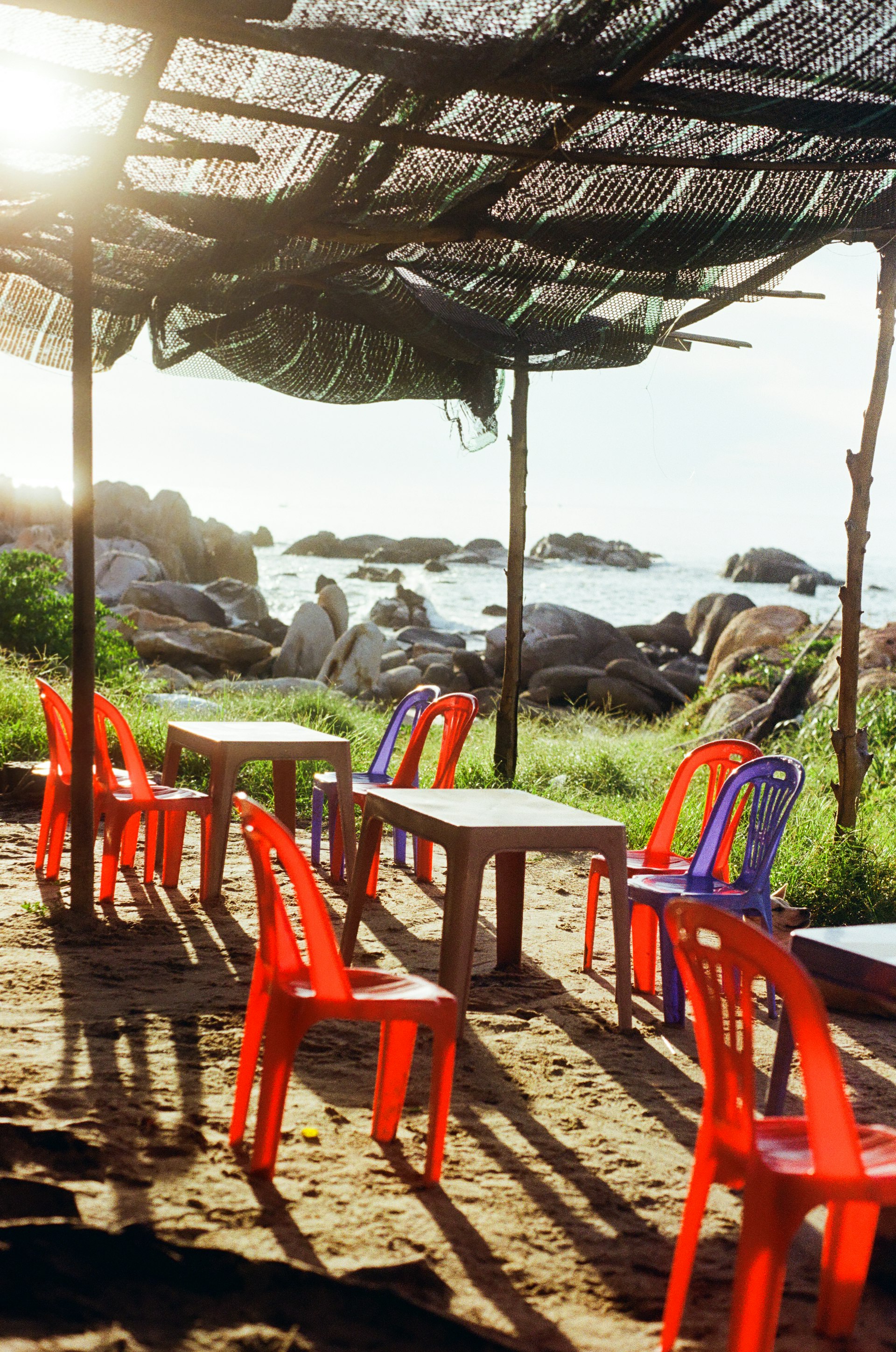 Bắt Đầu Ngày Mới Khi Biển Còn Sớm