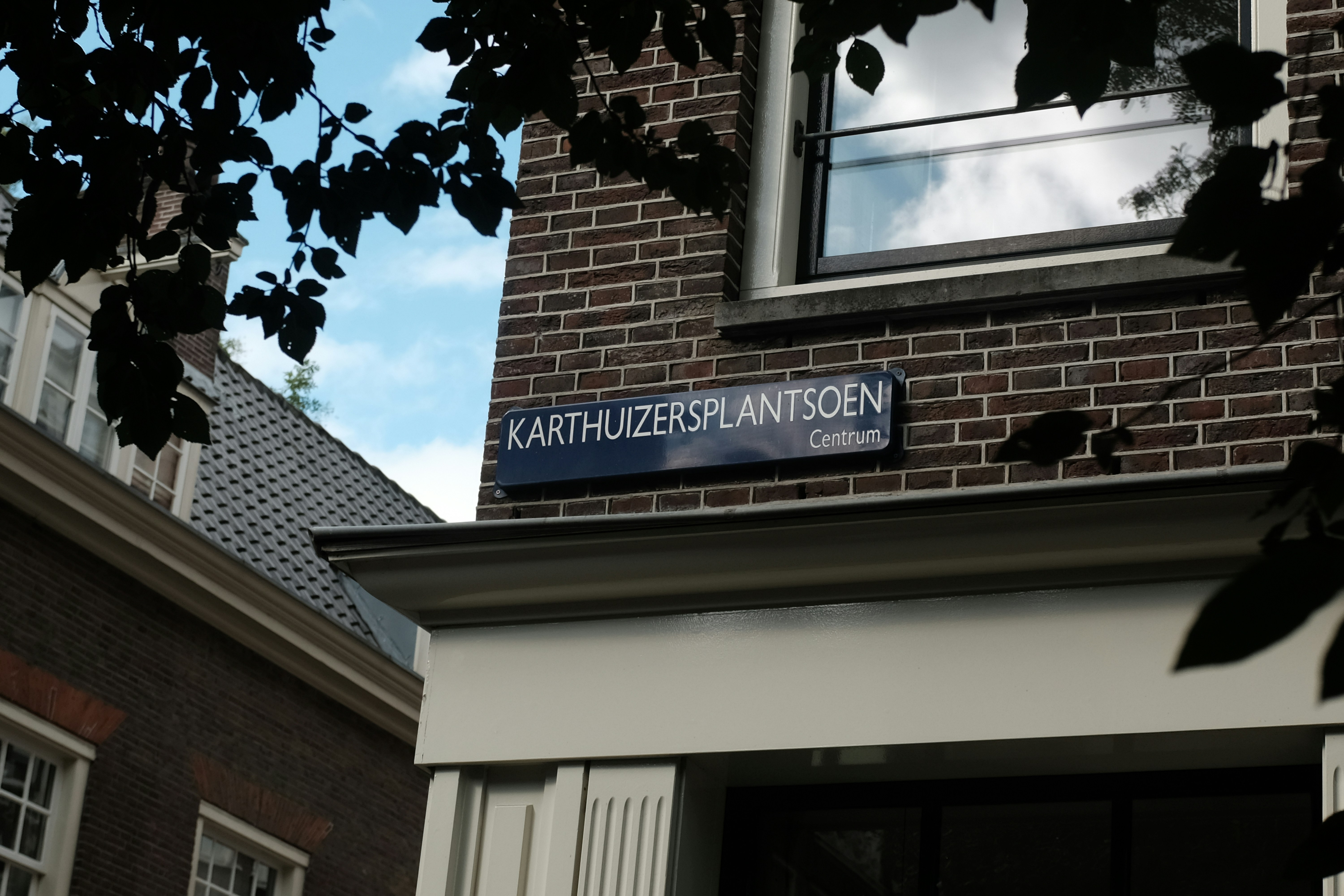 Street sign for karthuizerplantsoen in gent