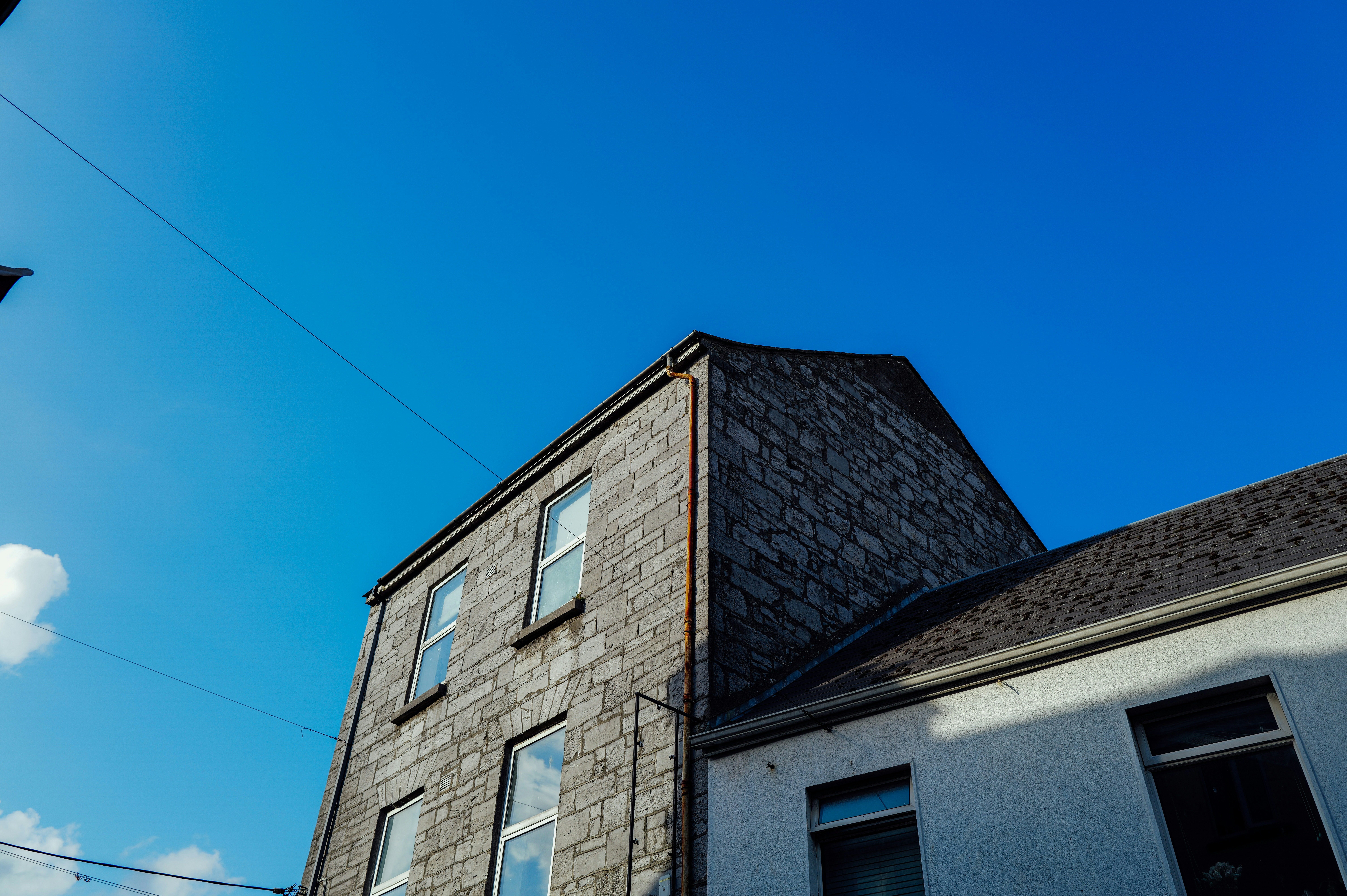 Photo by adrienolichon