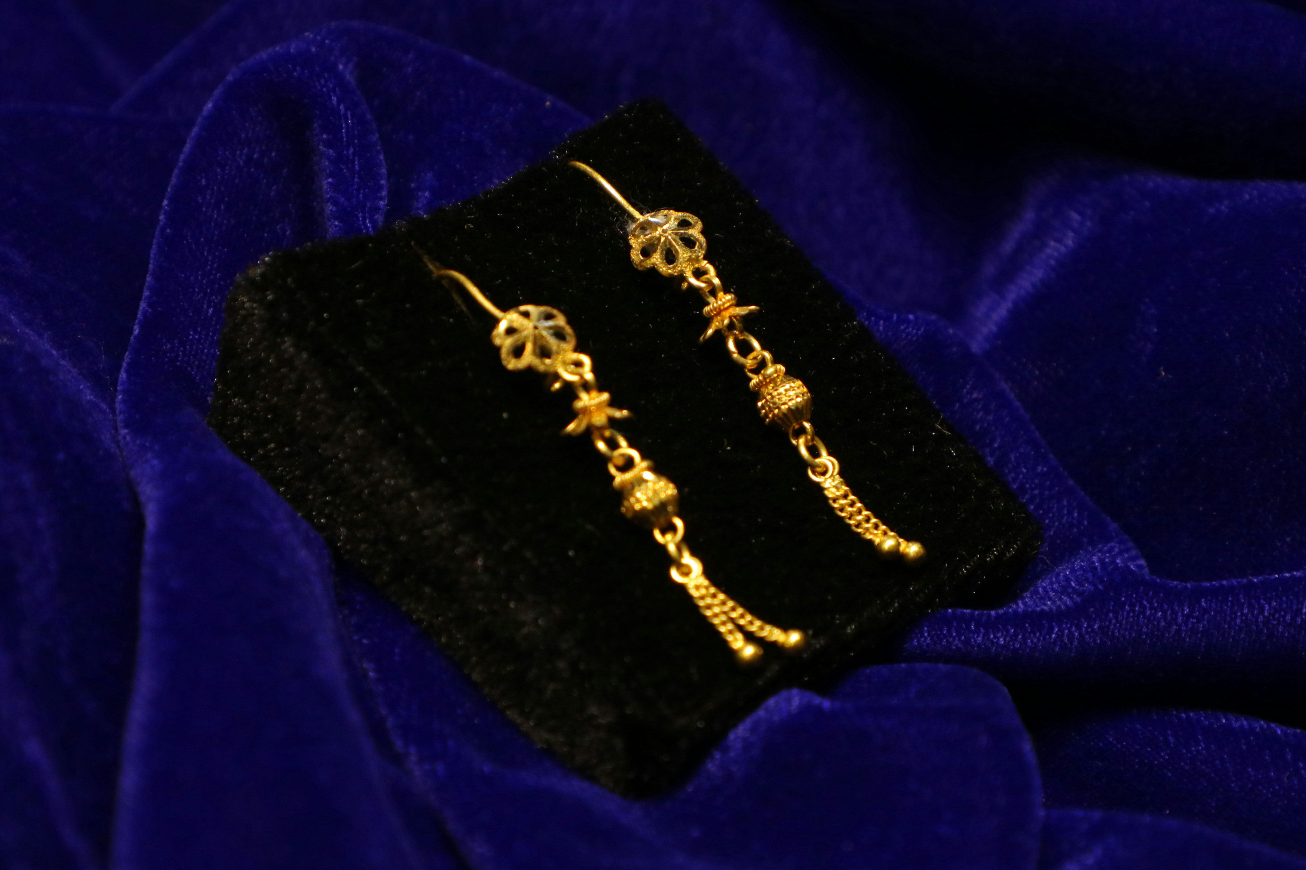 Gold drop earrings