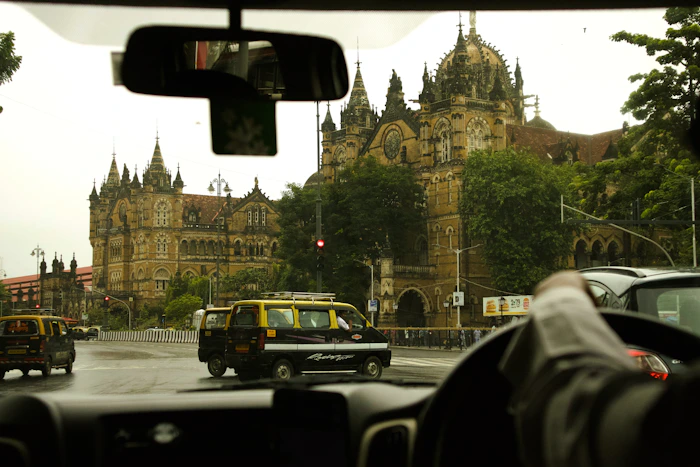 Mumbai taxi view near station