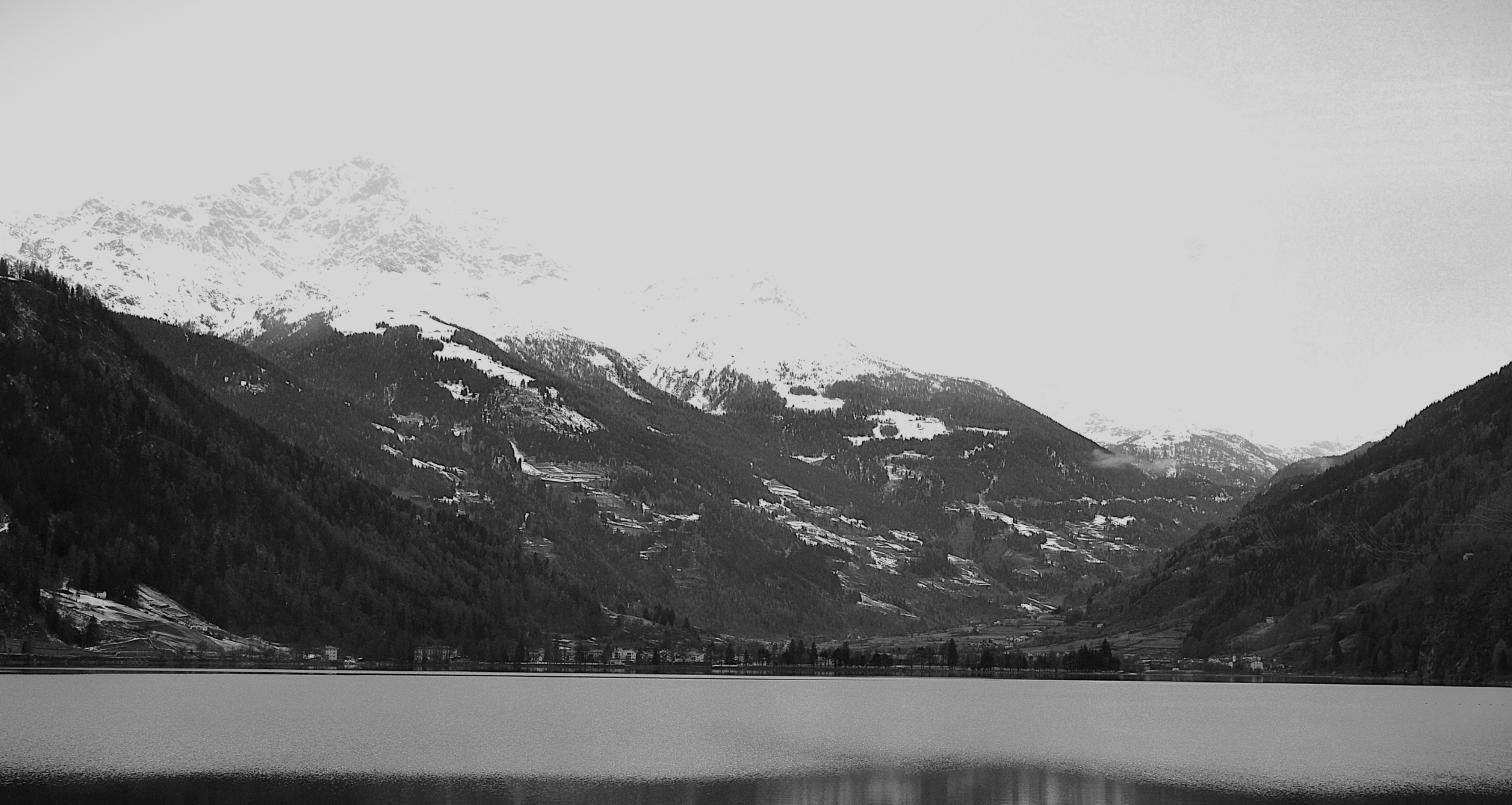 Photo by armand_skapi_1973