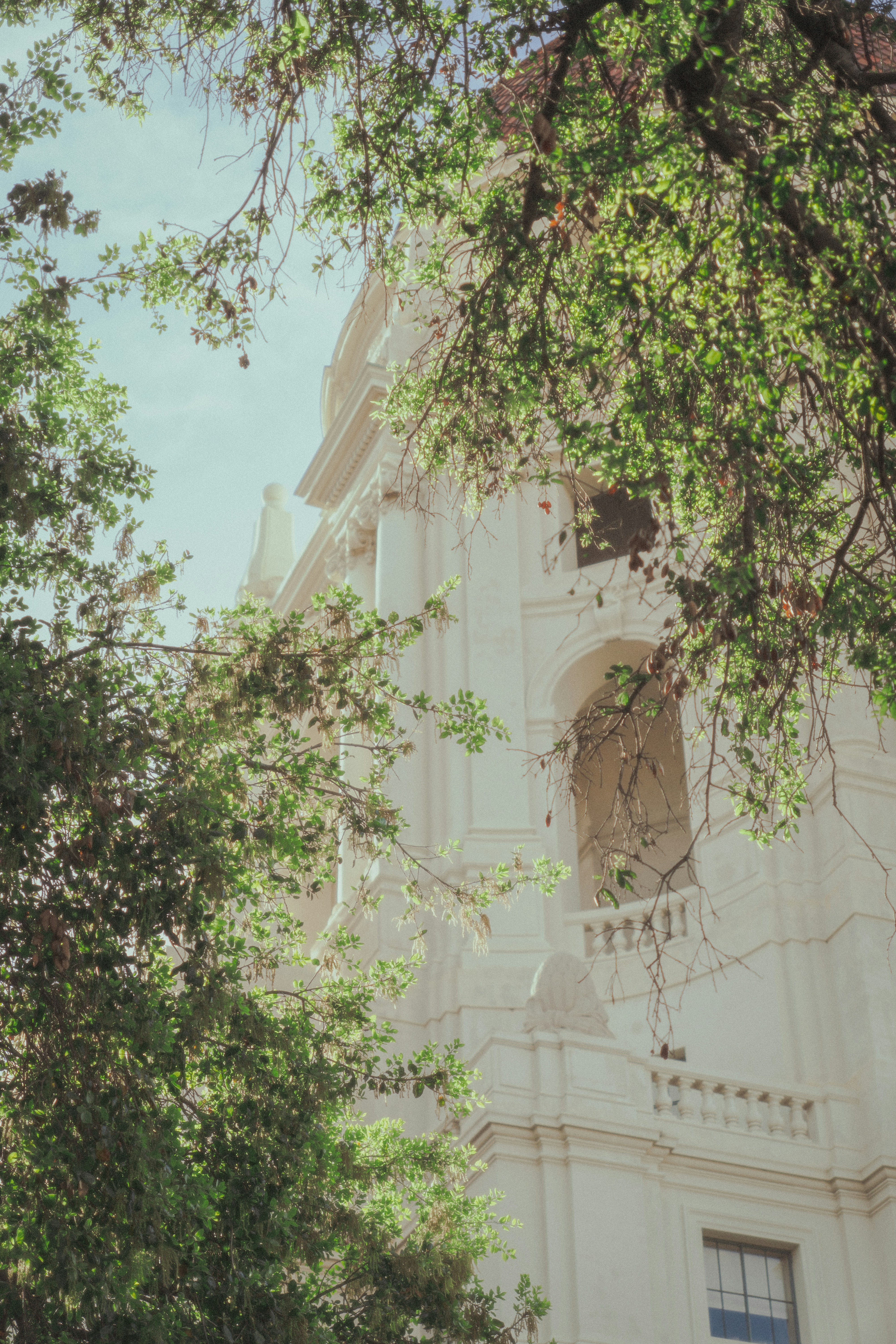 Photo by christineezhaang