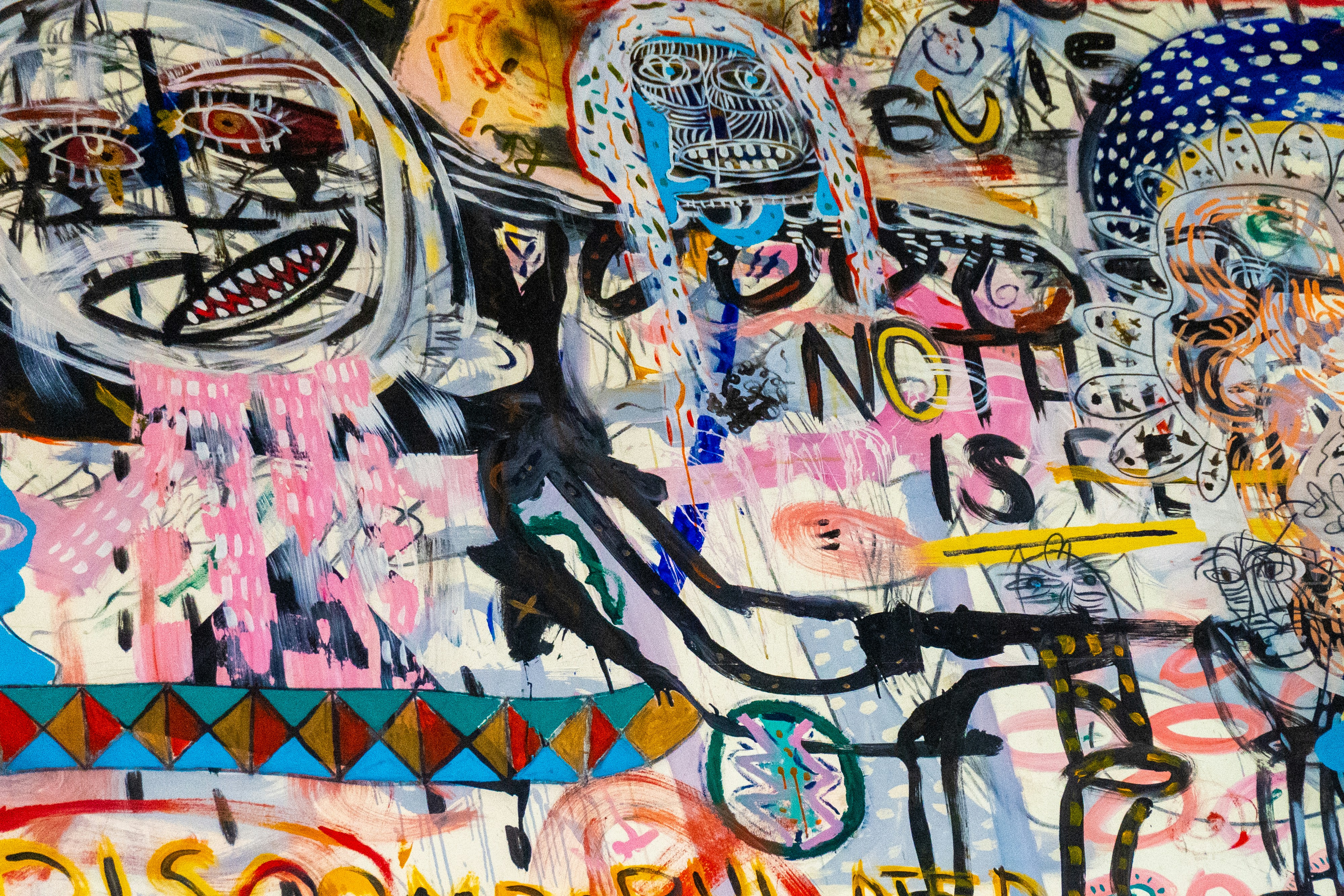 Photo by miguelphoto