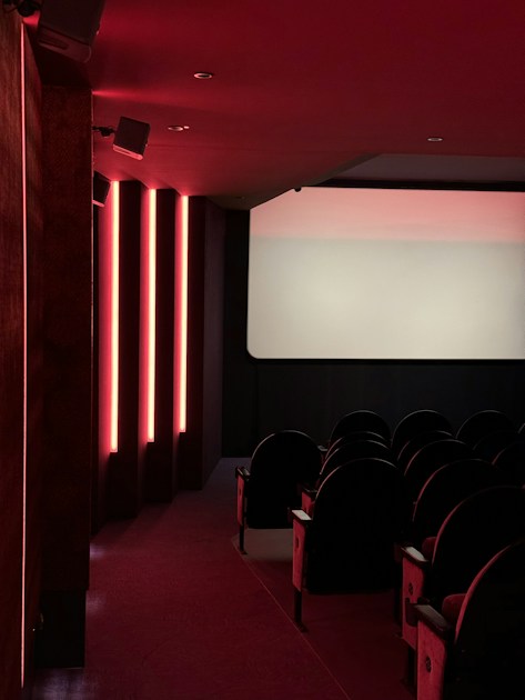 Vingadores: Ultimato Encore Volta aos Cinemas Brasileiros Como Ponte Para Doutor Destino