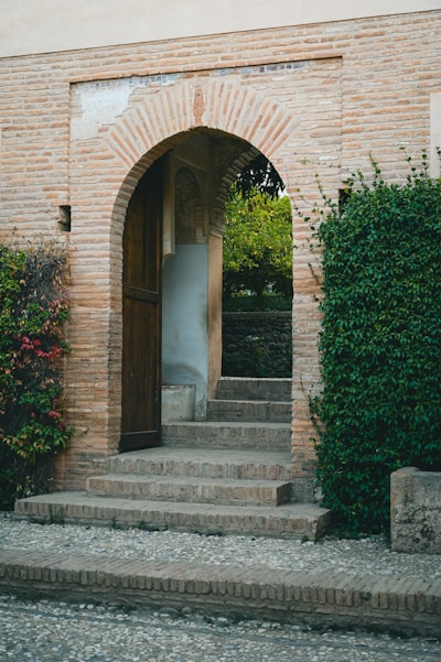 Jewelstone front steps in Woodbridge