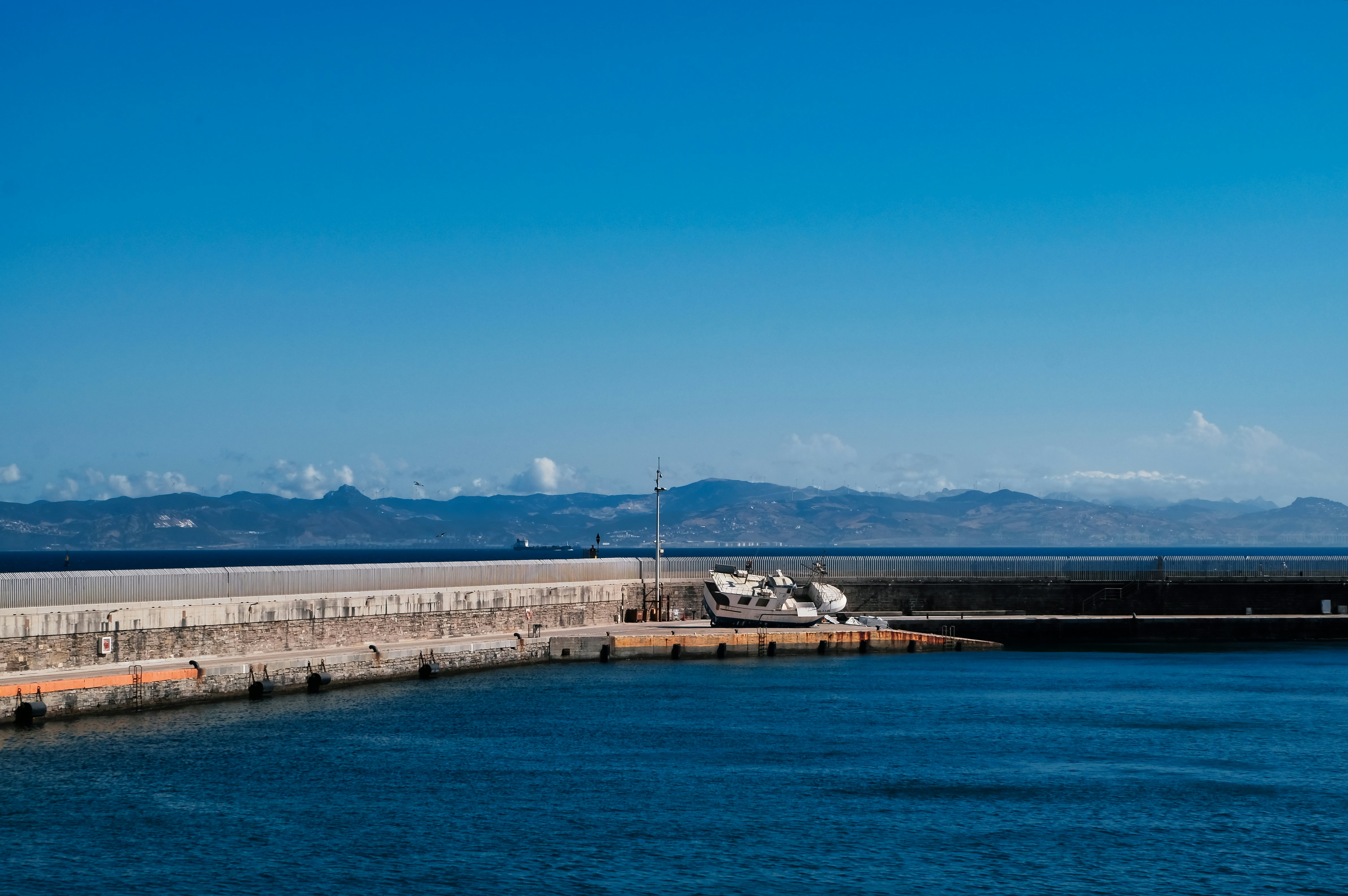 Photo by gunnarridder