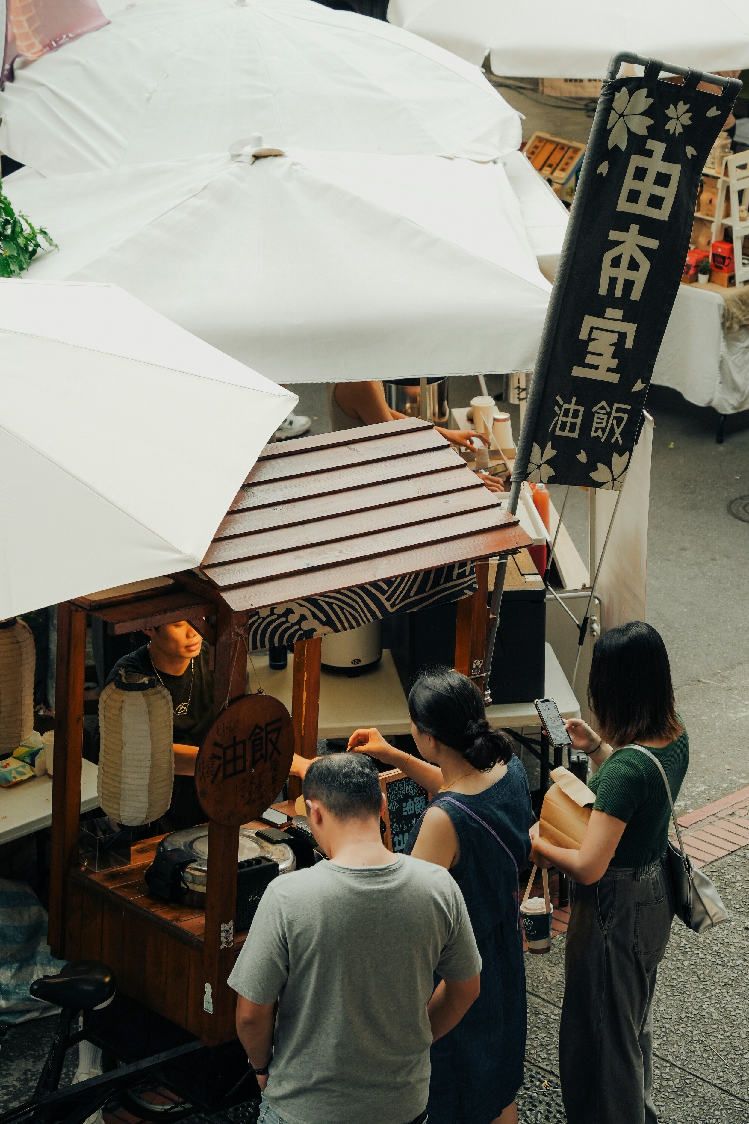 Photo by johnnyho_ho