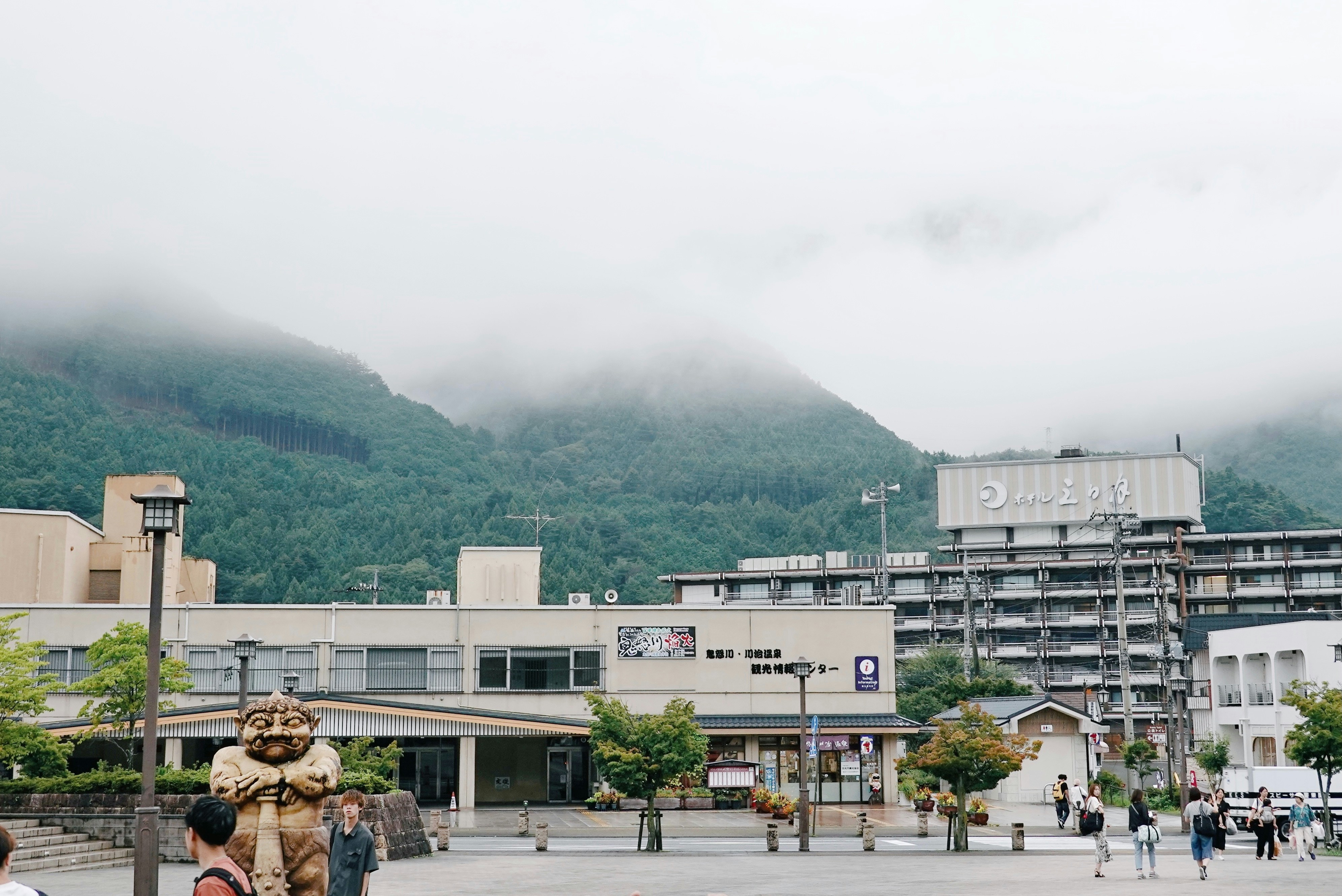 Japanese Onsen in Winter with Locals