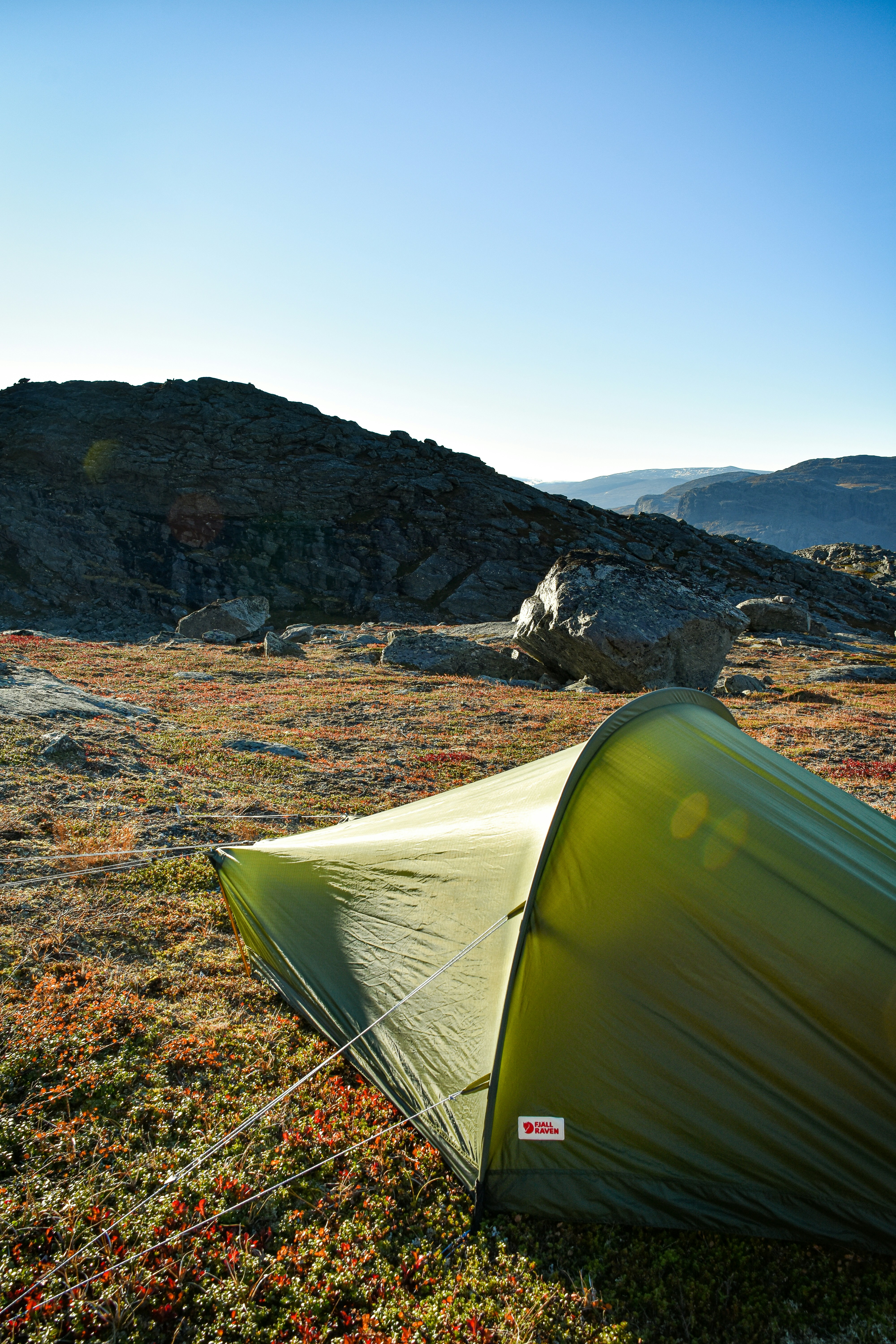 minimalist tent landscape, wallpaper, Solo Tent: Choosing a Small & Lightweight Option 3