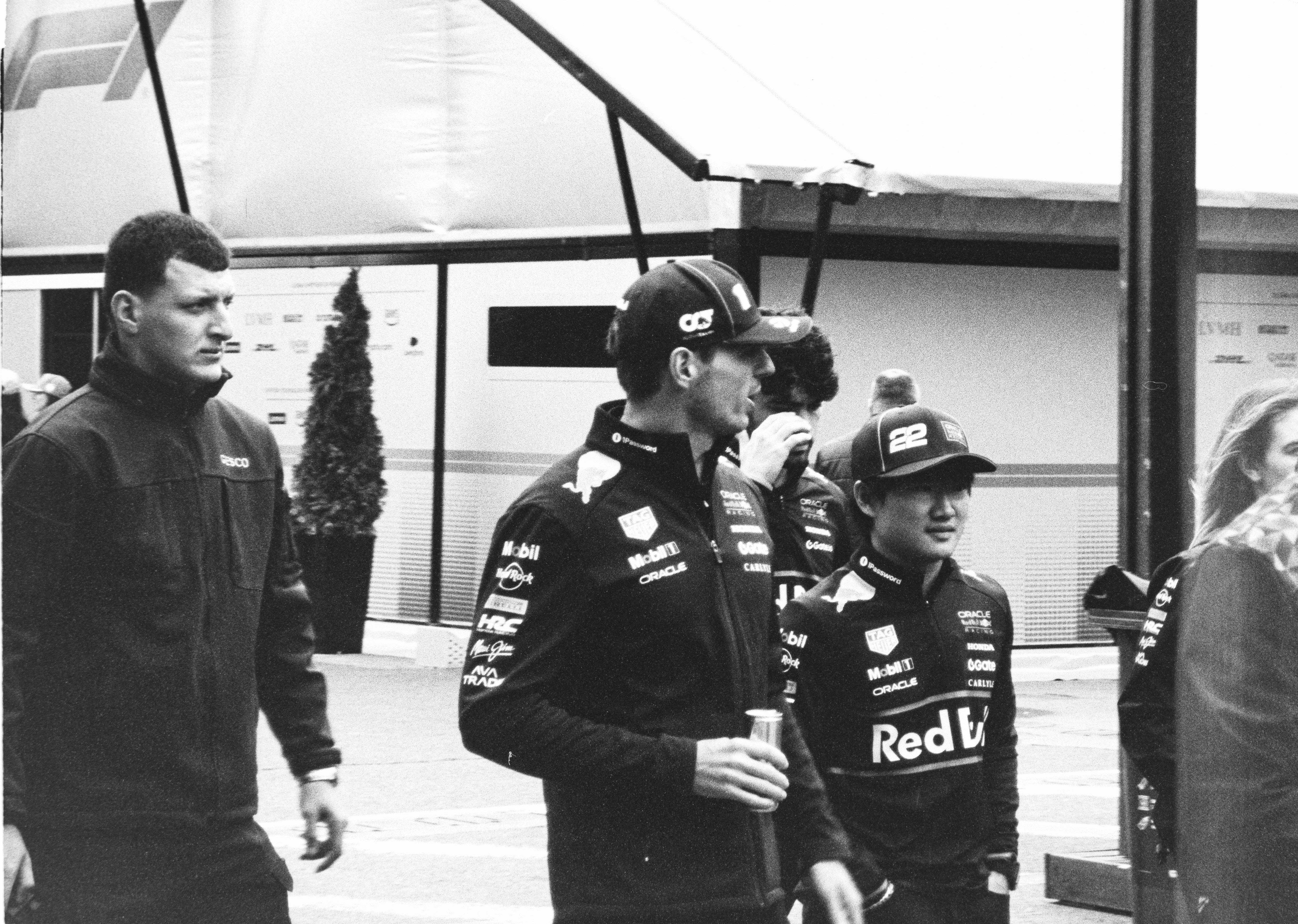 formula 1 pit lane, wallpaper, Pit Stop: Understanding Formula 1 Race Strategy 6