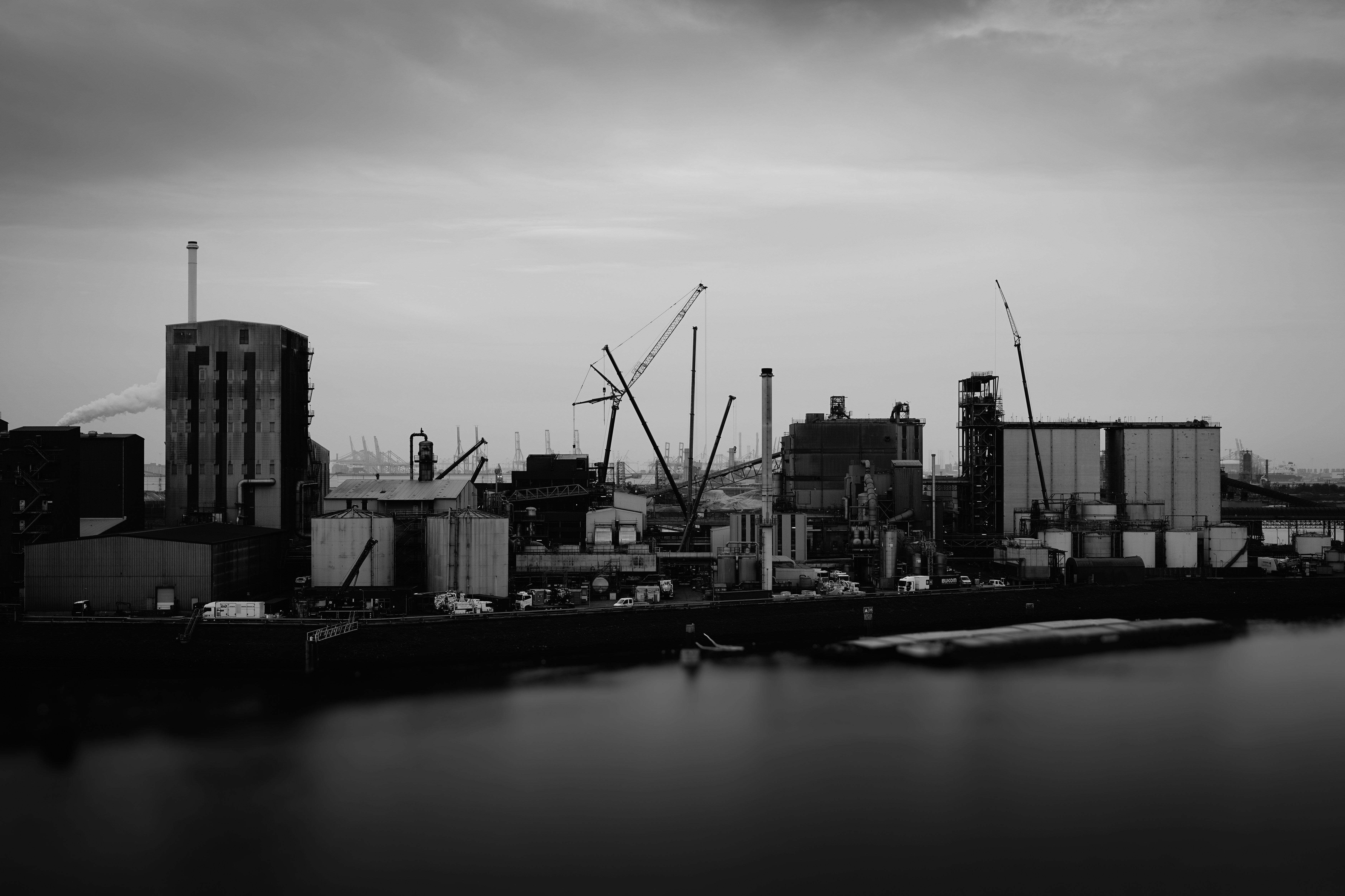 Glasses Or Calls: How Your Eye Doctor Guides Your Option