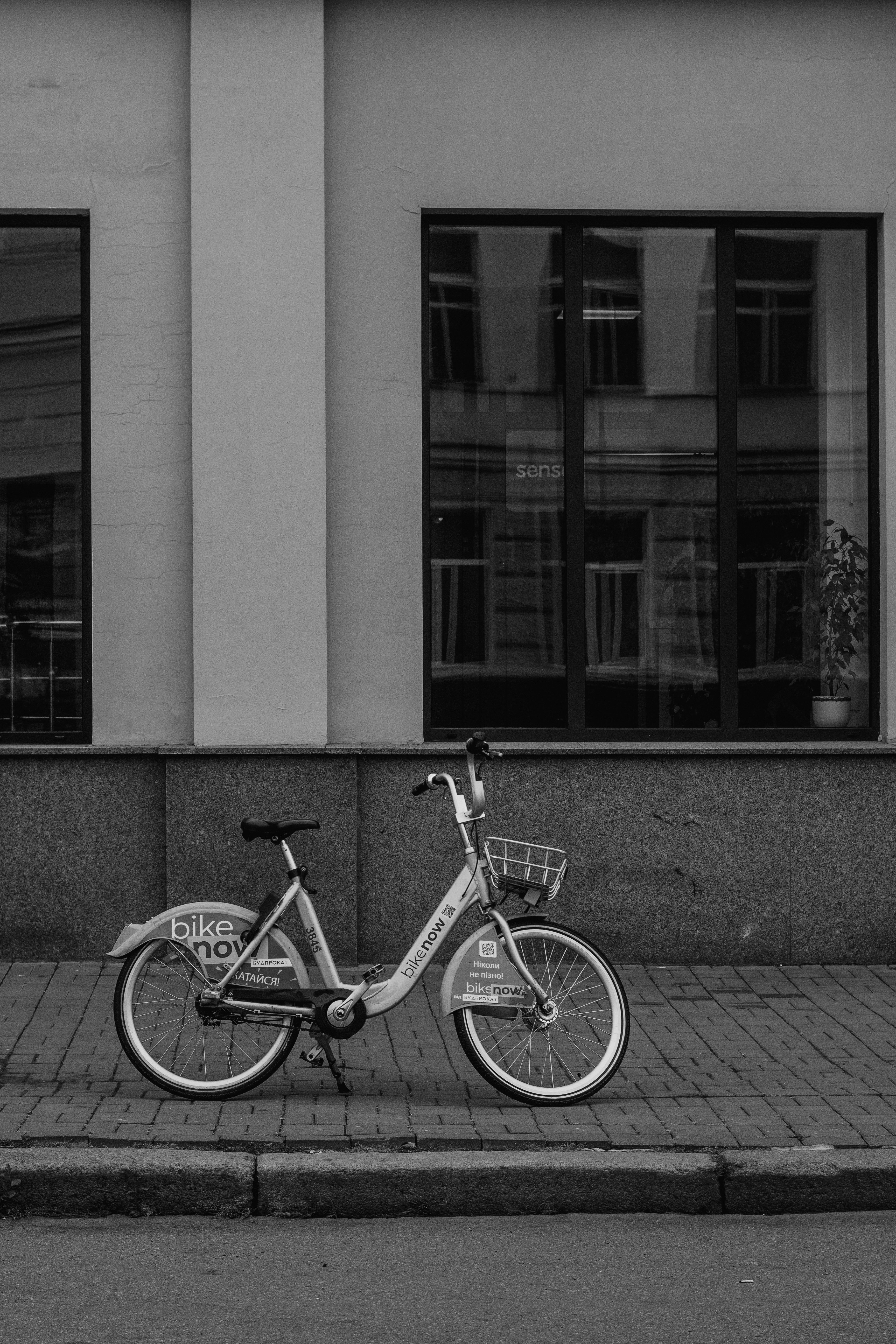 Photo by eugenivy_now