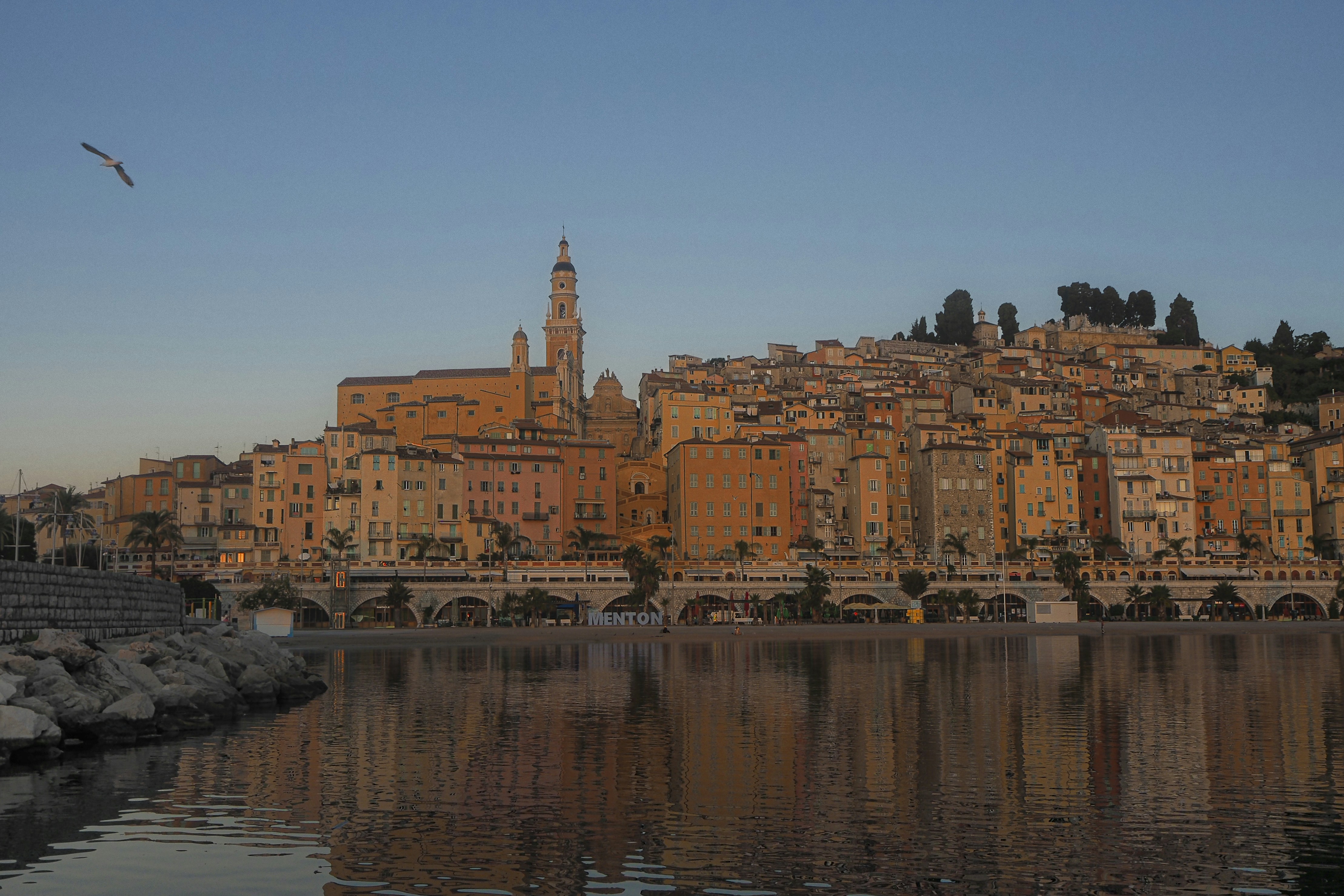 Photo by laurachouette