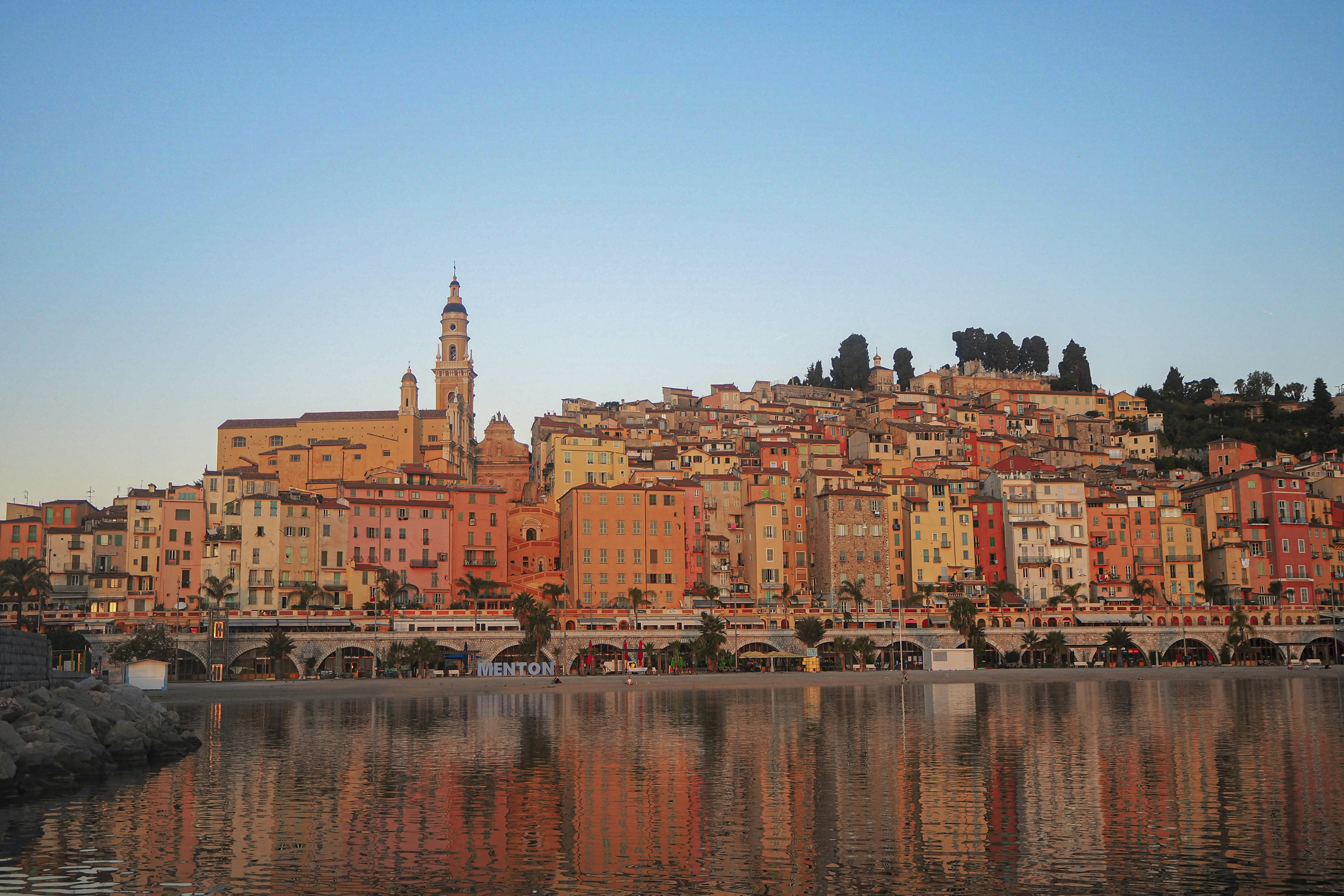 Photo by laurachouette