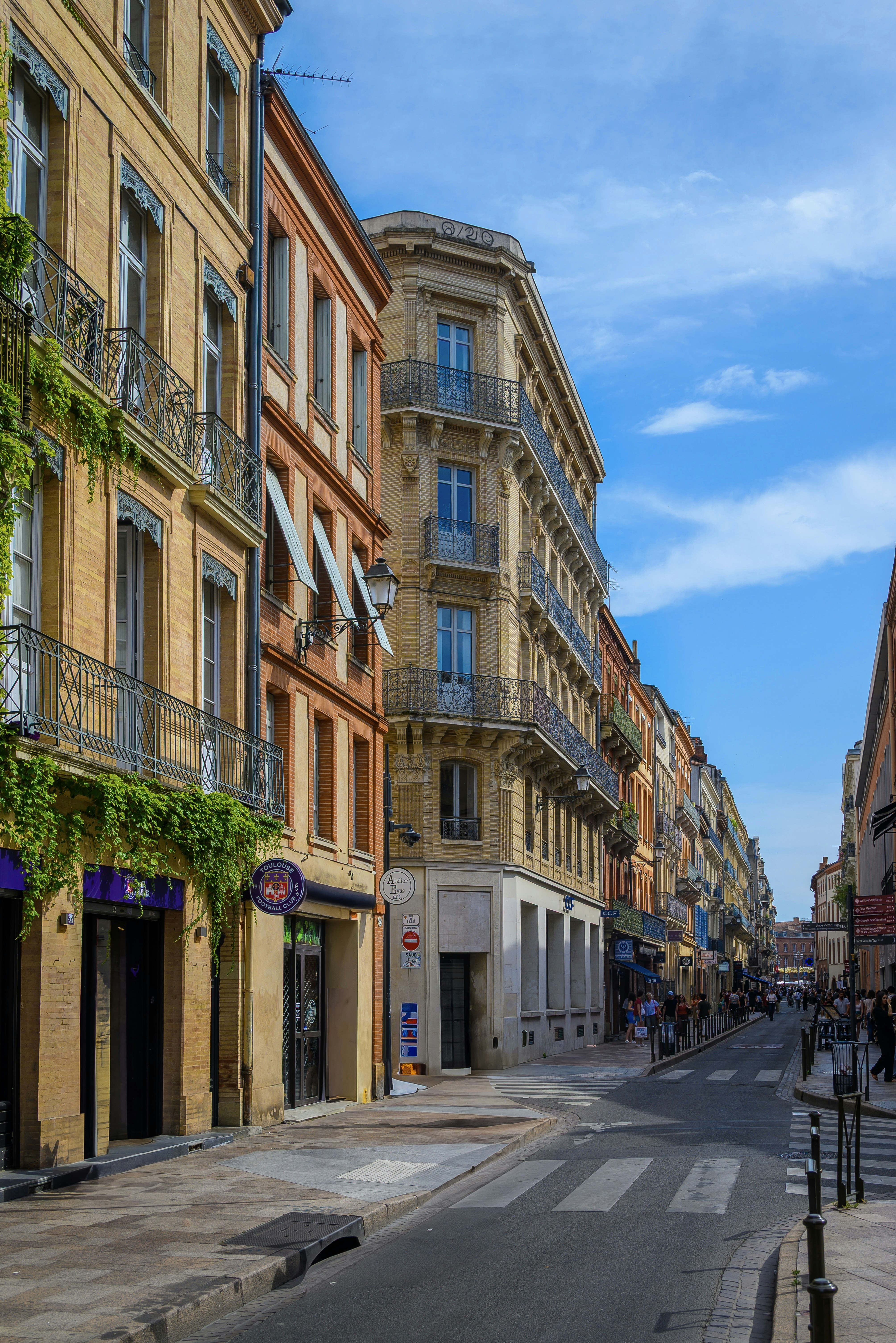 Photo by tompodmore86