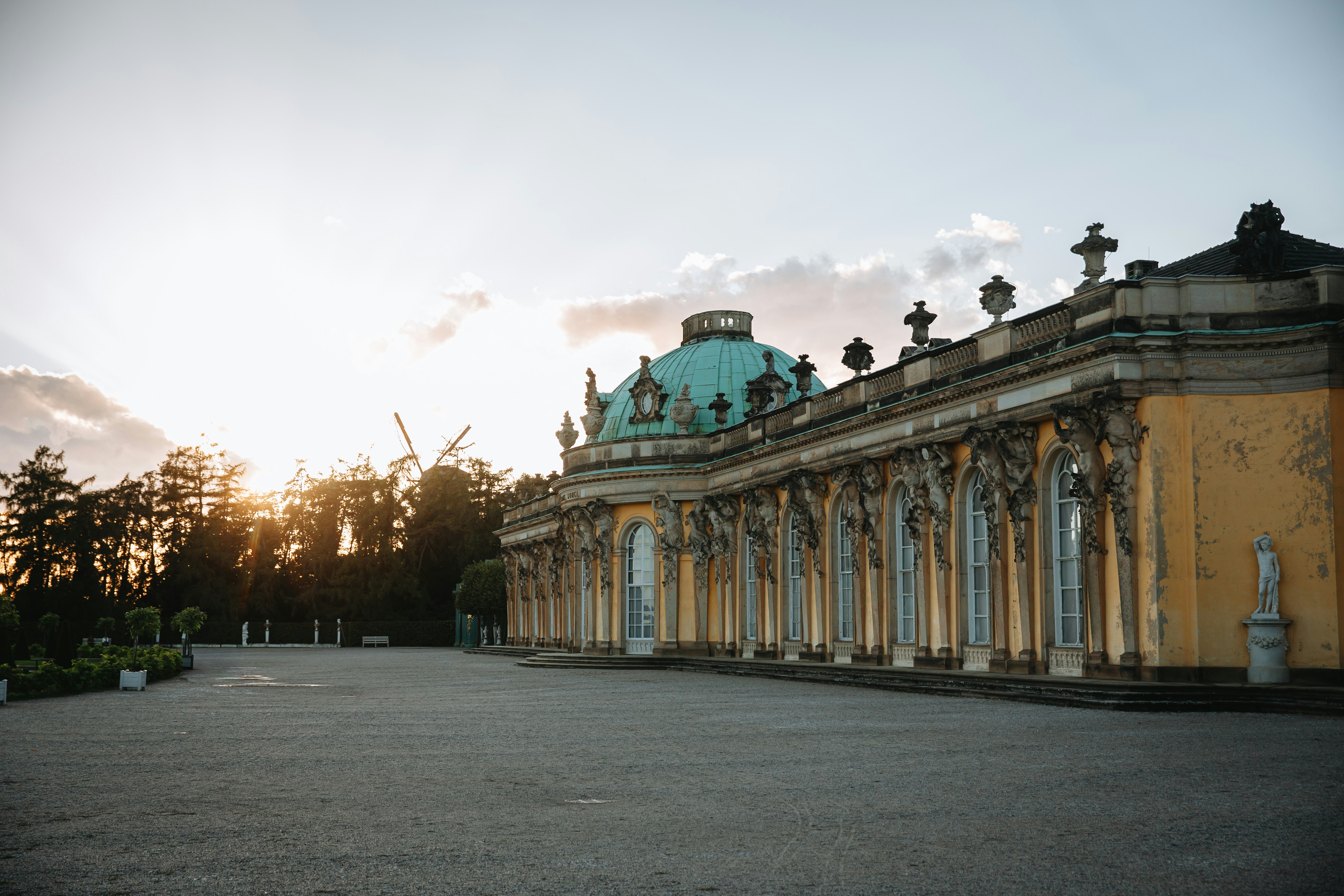 Photo by dmmaksimiuk