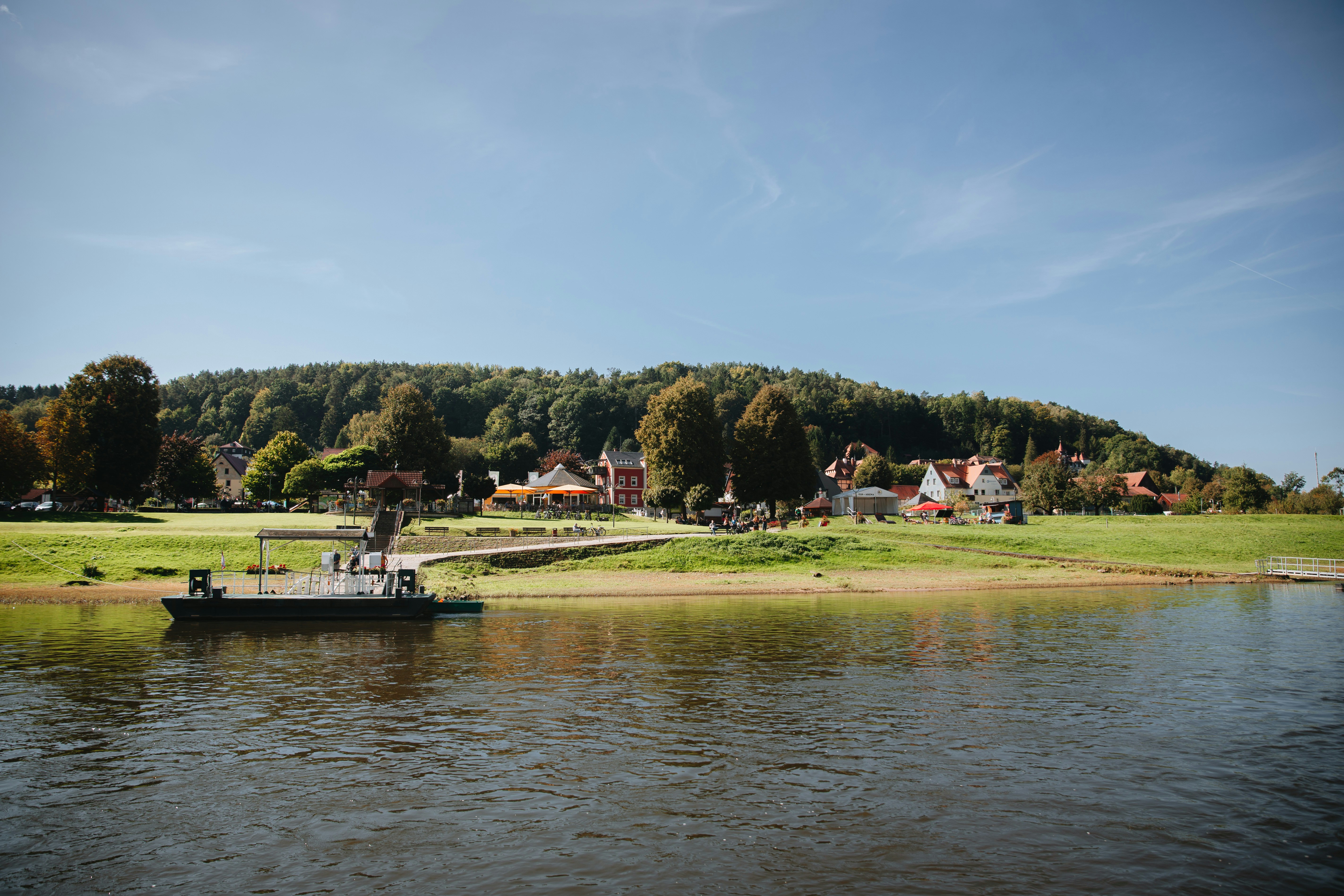 Photo by dmmaksimiuk