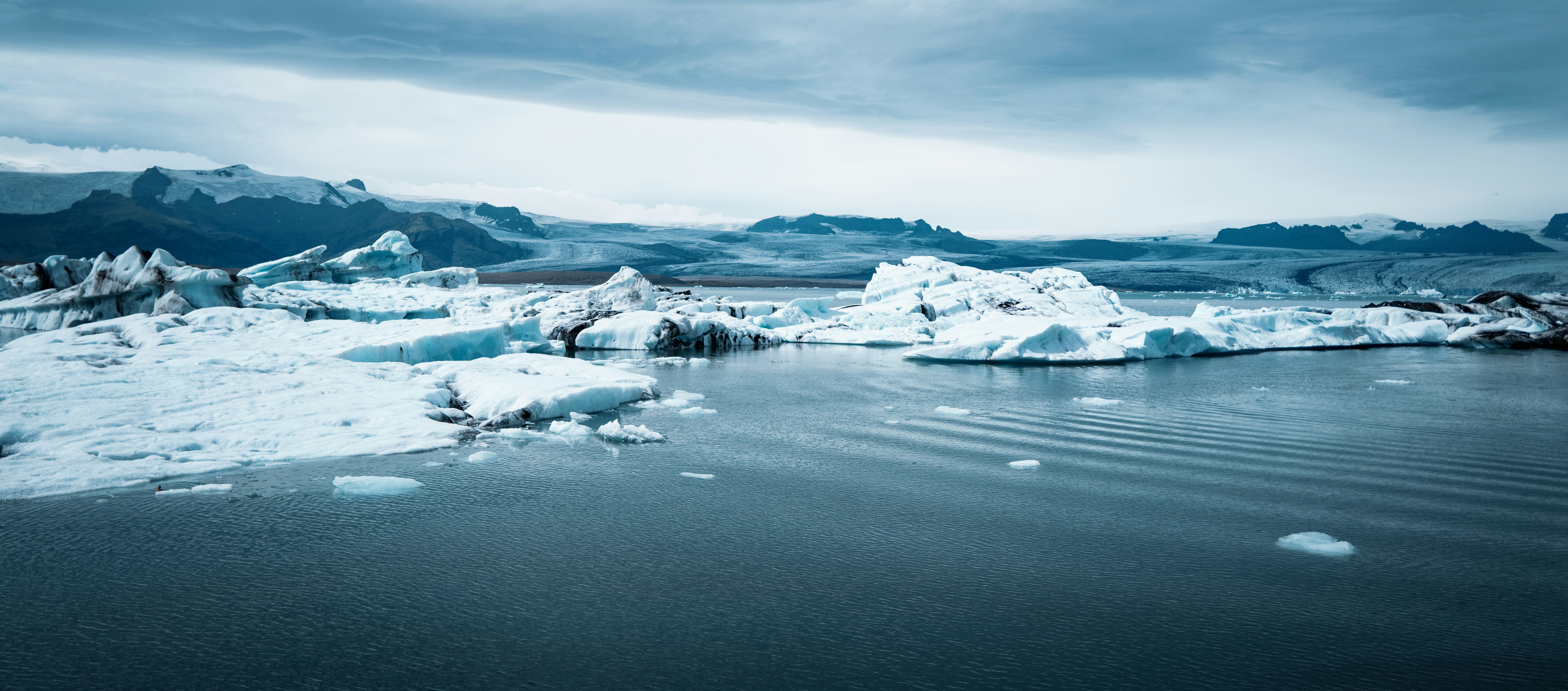 Photo by korner_kosmos