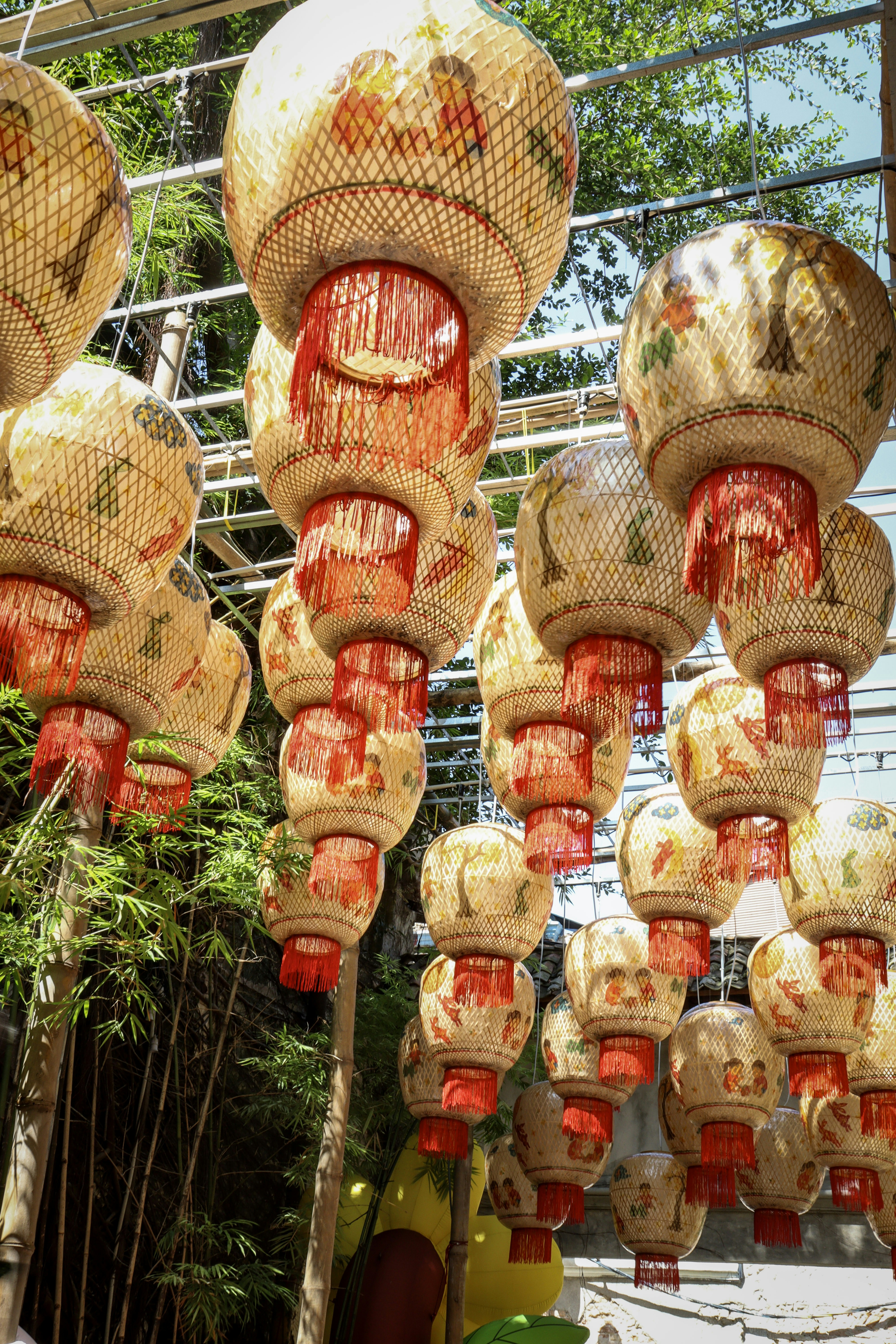 13. Night Attractions: Rooftops, Night Markets, and Genting Highlands