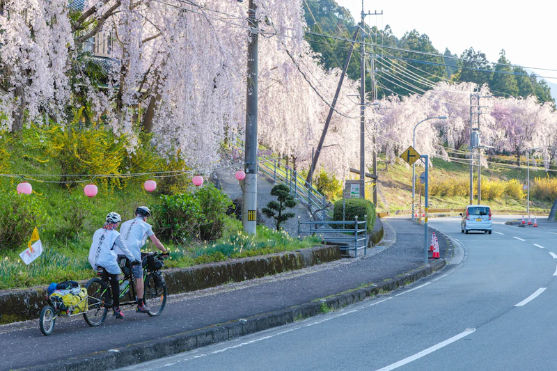 Cycling in Japan Guide: Best Routes, Bike Rental & Road Rules