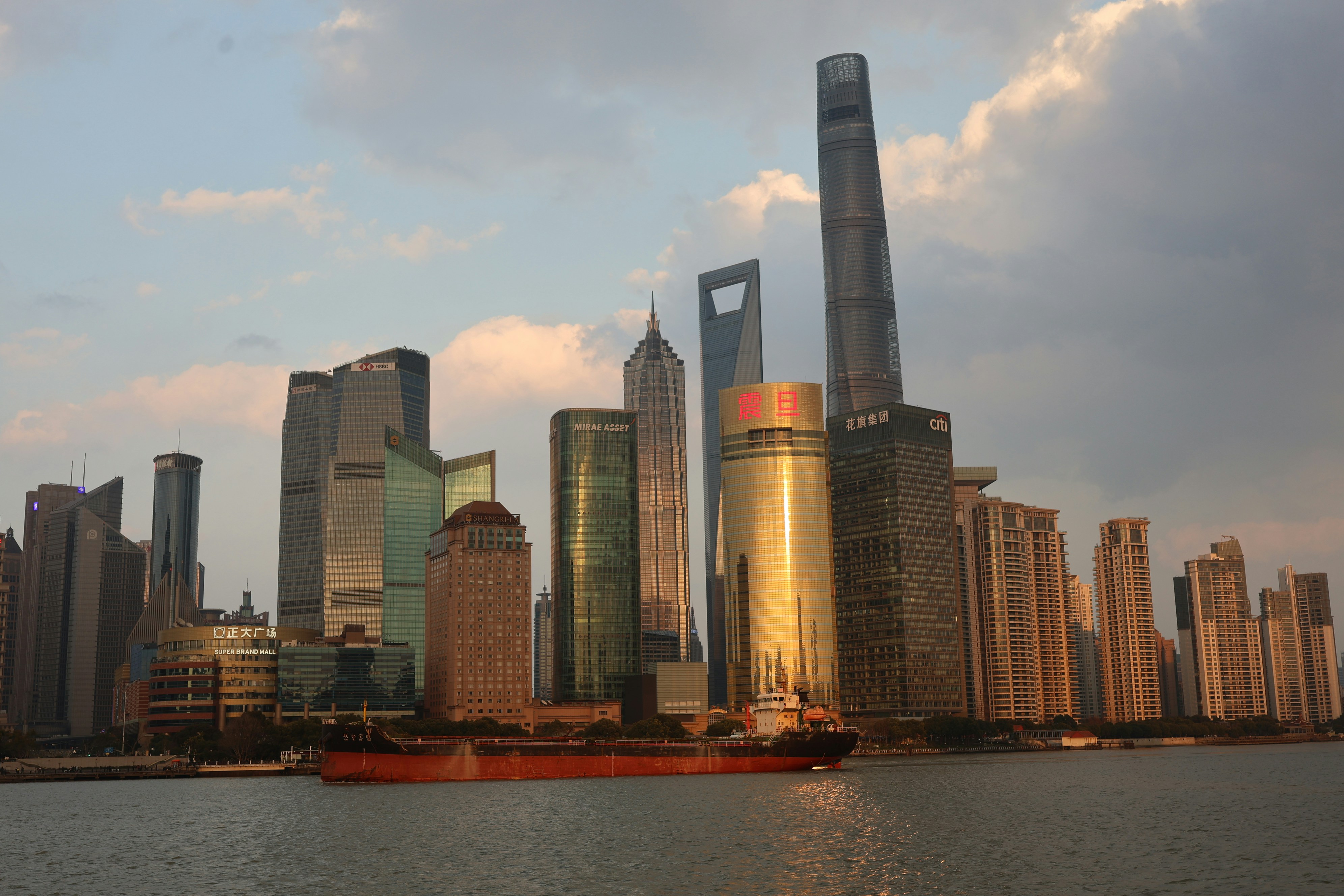 Photo 1759681385342 Fdb245ebc7a8?crop=entropy&cs=tinysrgb&fit=max&fm=jpg&ixid=M3w1MjQ0NjR8MHwxfHNlYXJjaHwxOXx8Z3Jvd3RoJTIwaHVifGVufDB8MHx8fDE3NjI2NjgxNzJ8MA&ixlib=rb 4.1