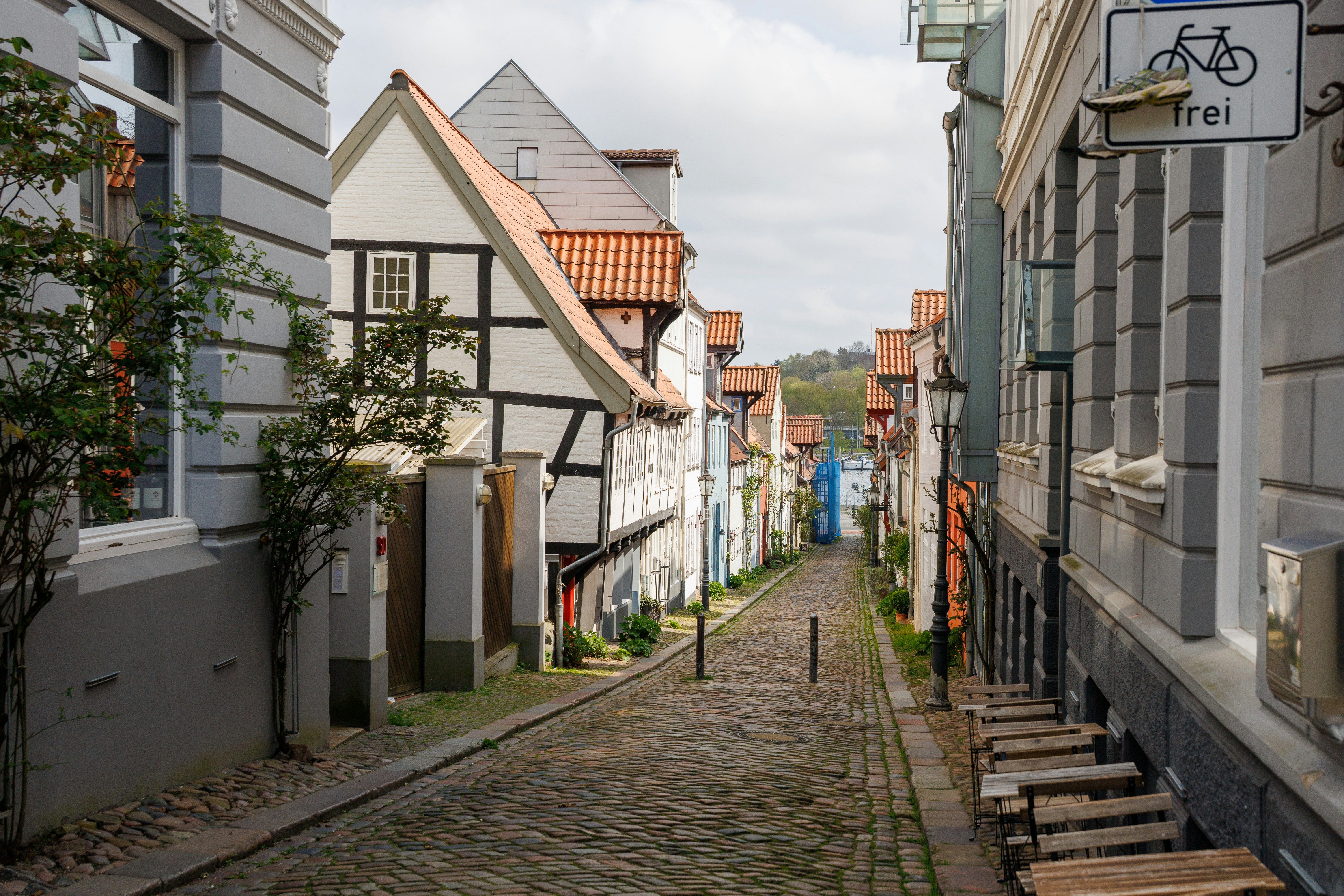 Photo by stockbirken