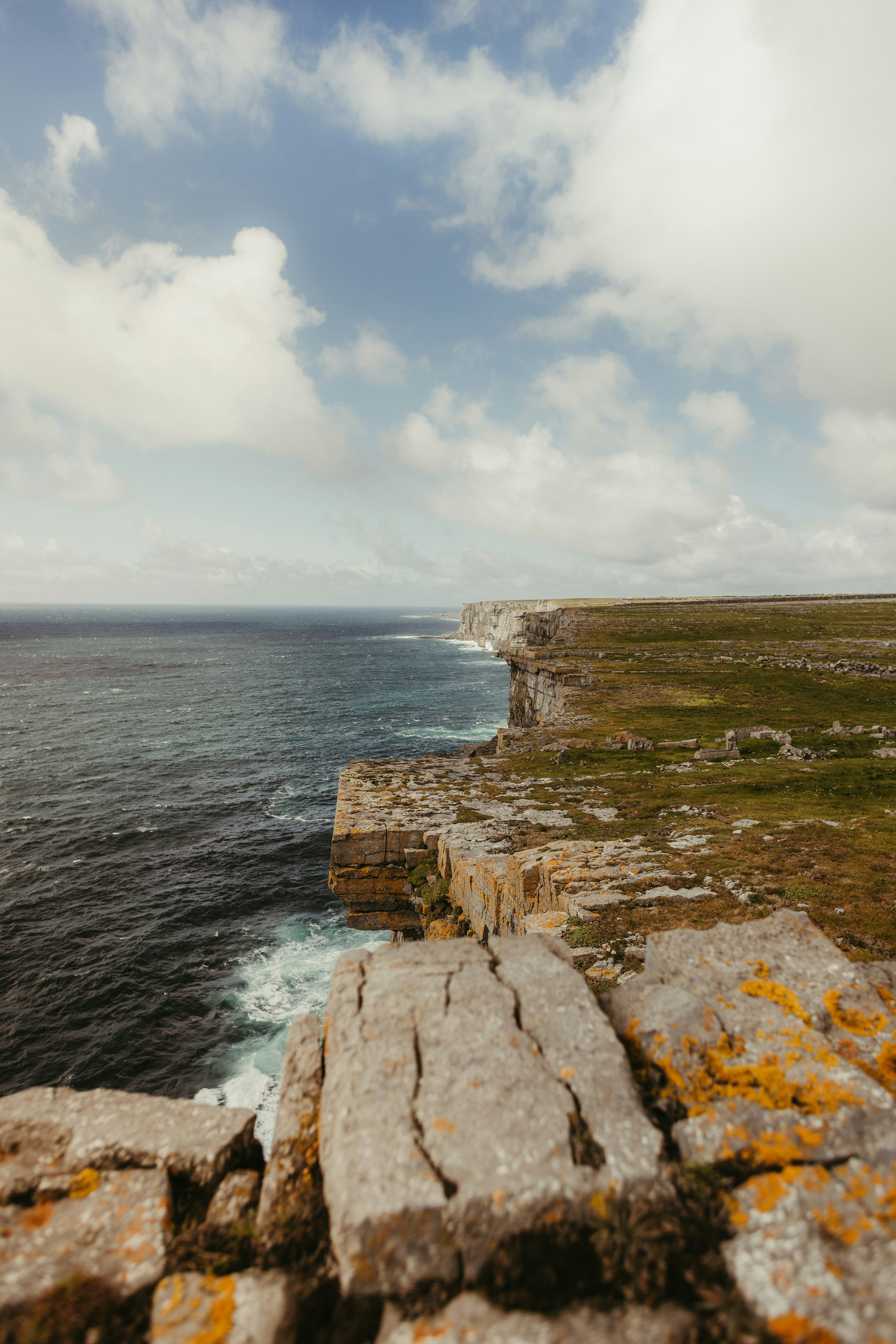 Photo by jonathanborba