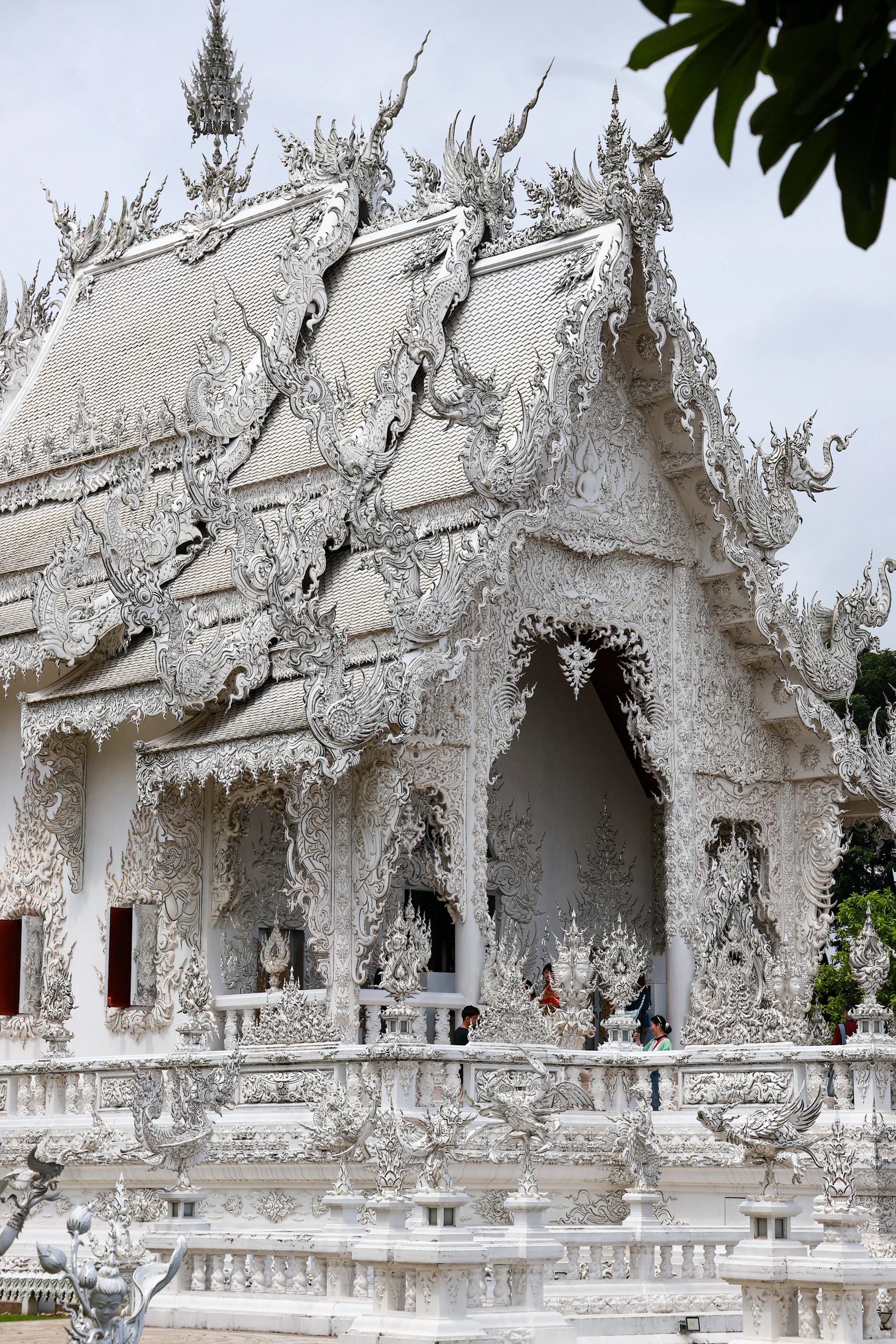 Intricate White Temple at Wat Rong Khun in Chiang Rai, Thailand