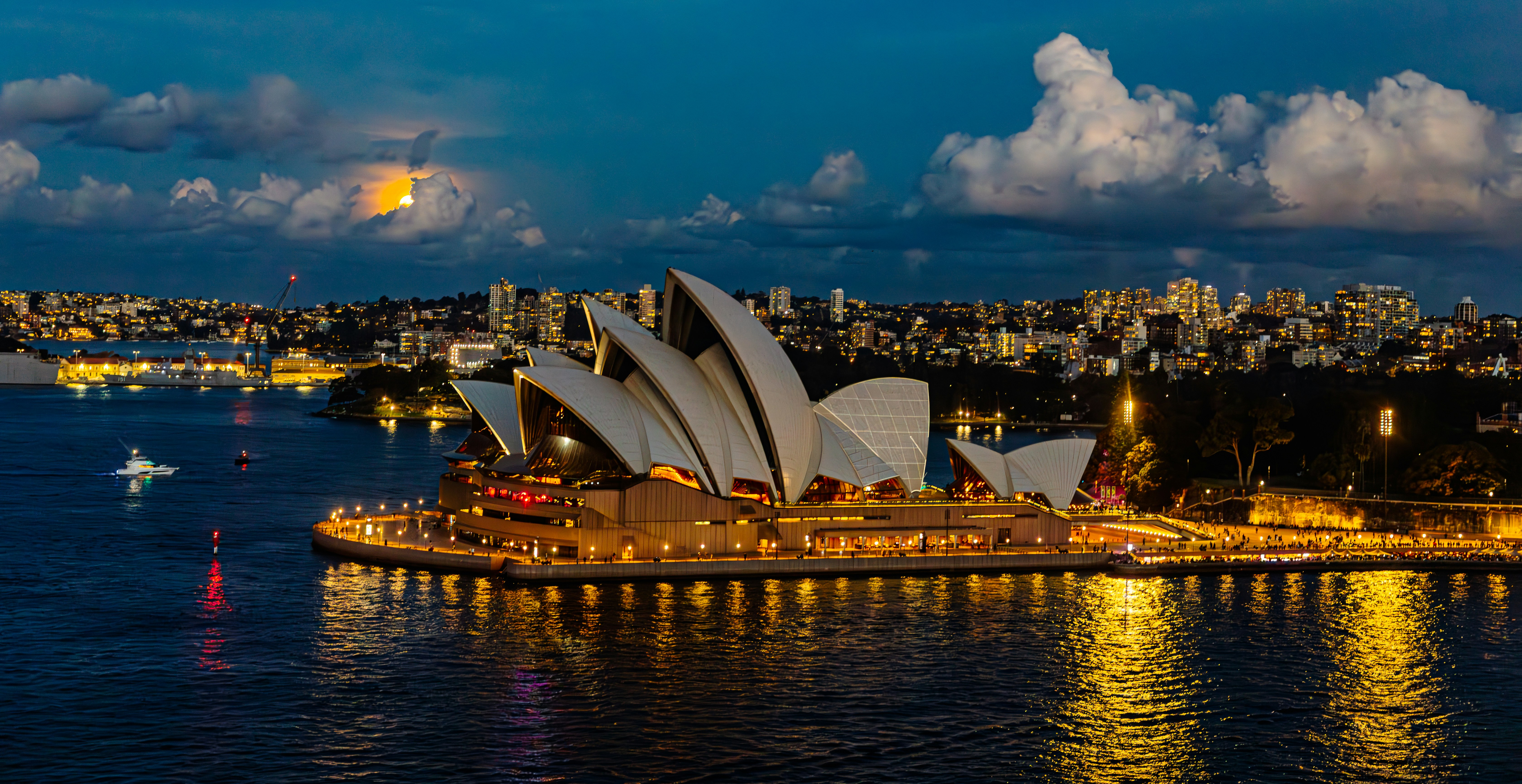 A view of the Sydney Opera House at twilight as the moon rose over the city in the east. Photographed from the Cahill Walkway on the Sydney Harbour Bridge in May, 2025. My Canon EOS 5D Mk IV with the Canon EF 24-105mm f/4L II IS USM lens.