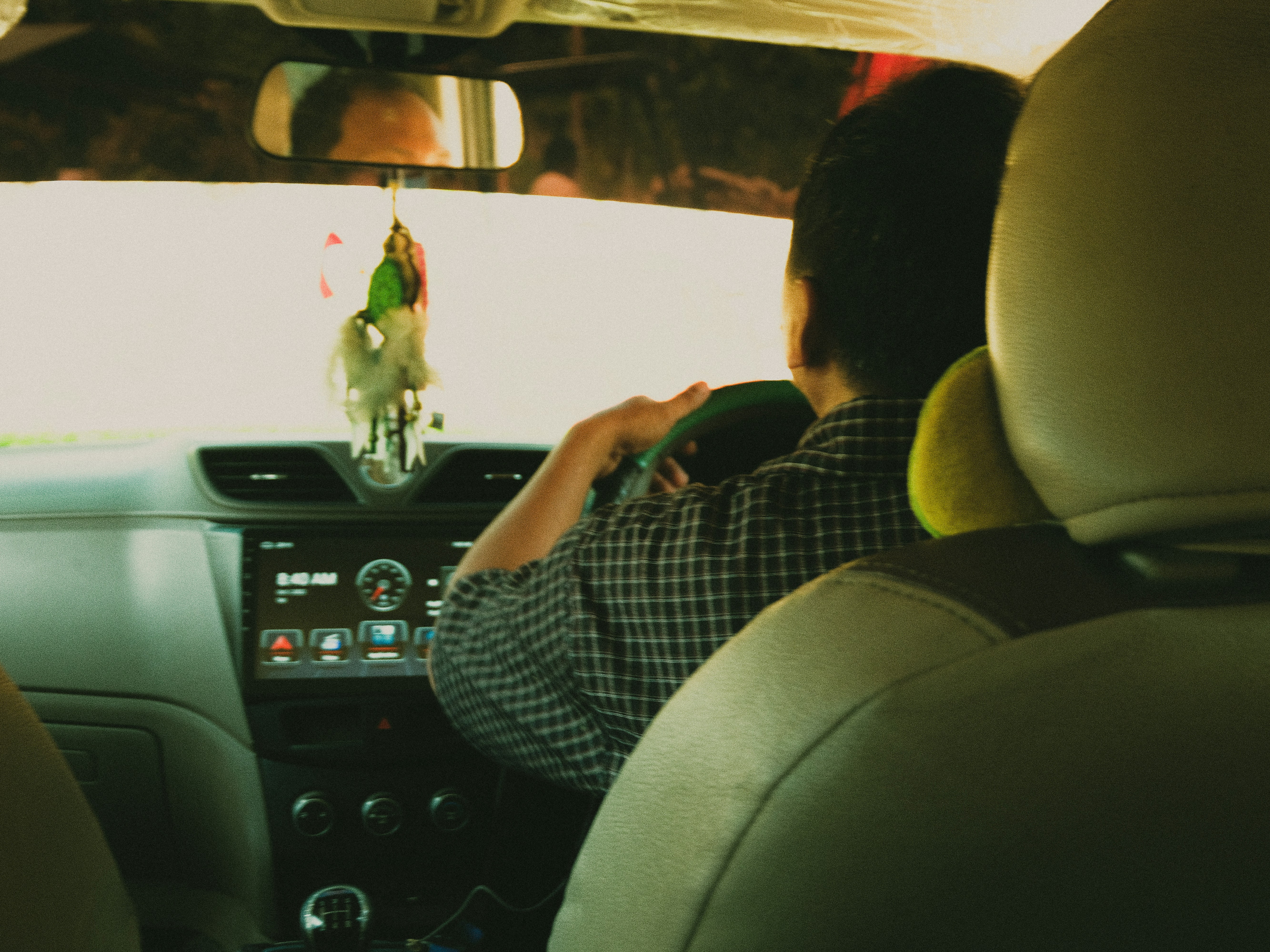 Travel Essentials: The Survival Gear Every Commuter Needs