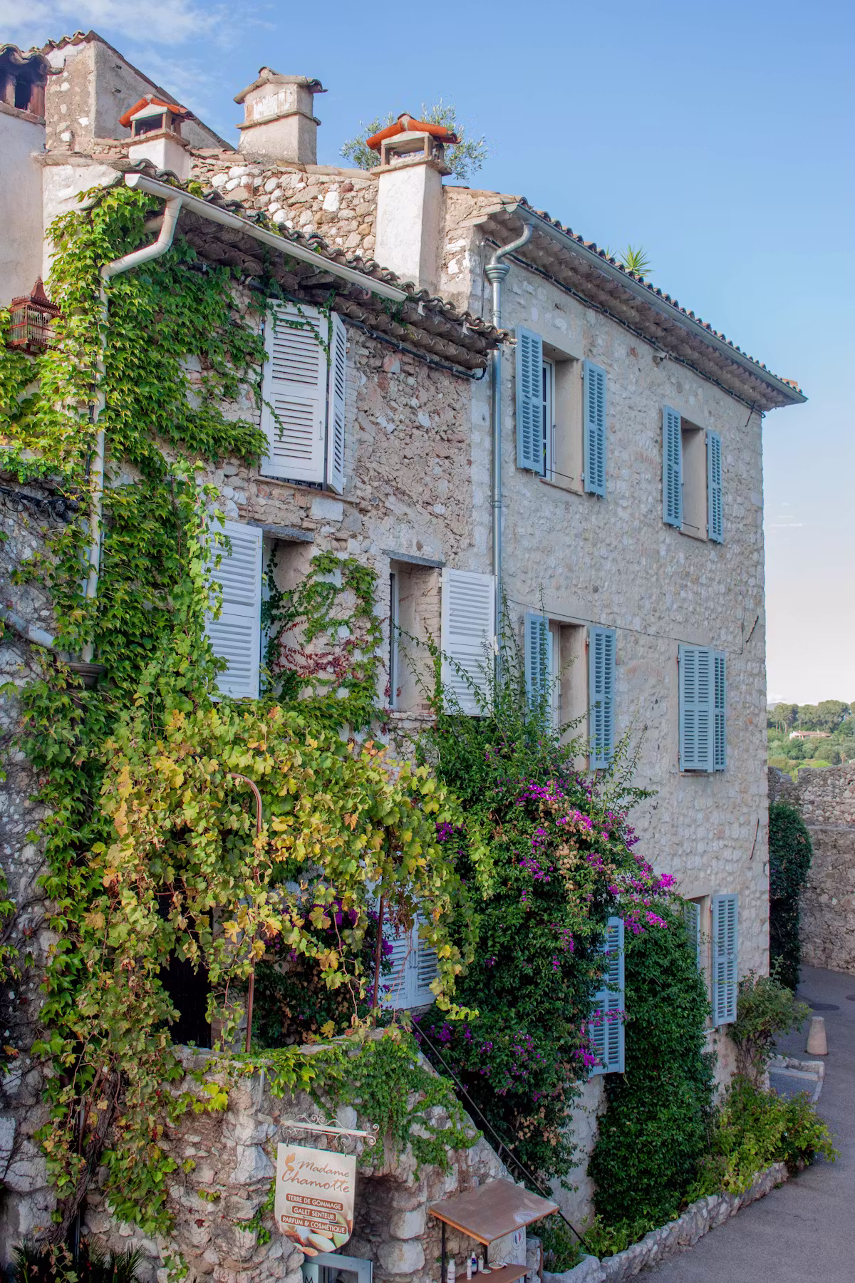 Chaleureux appartement idéalement situé à Vitrolles — Appartement · Vitrolles, Provence