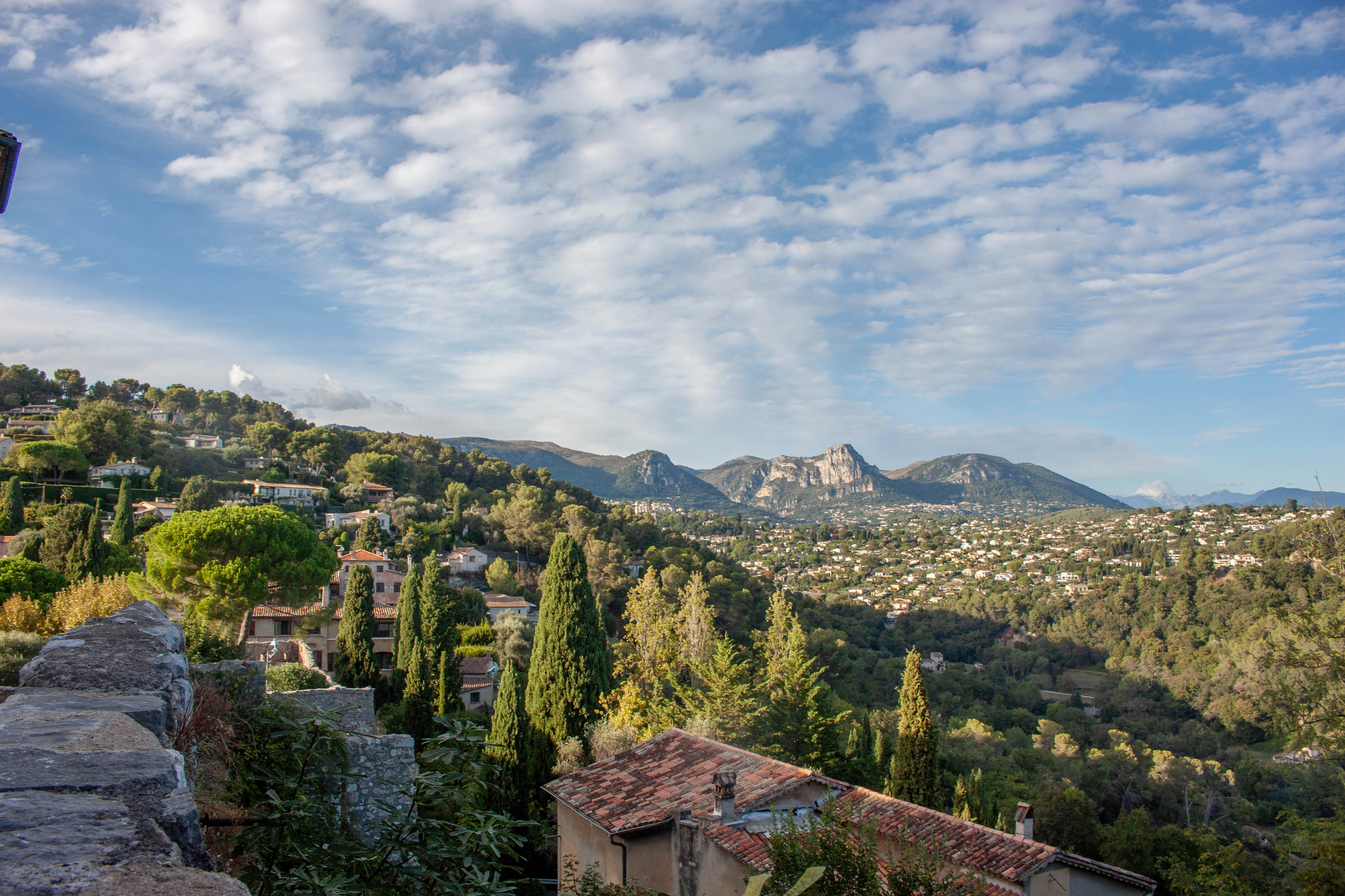 Photo by kamillaisalieva