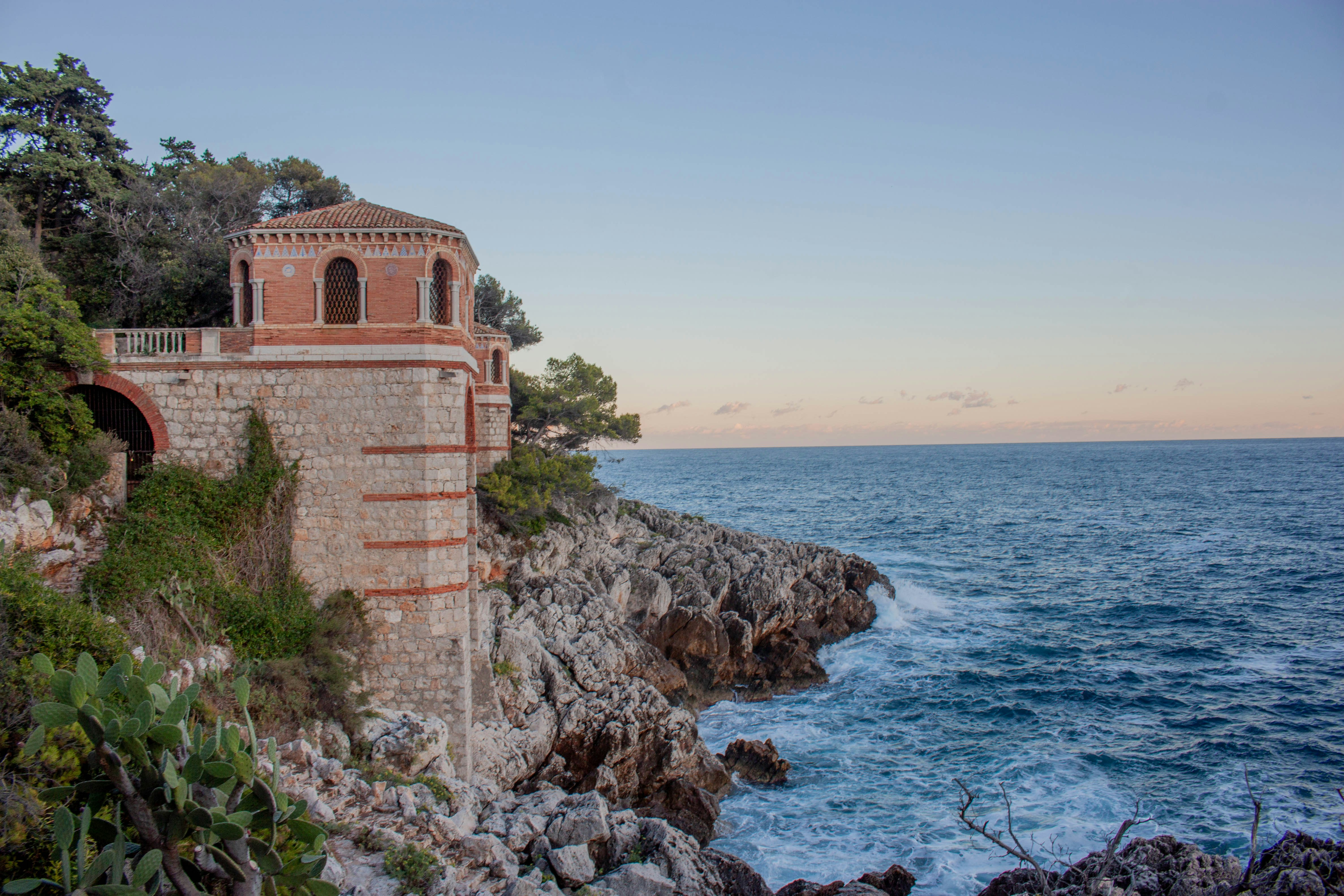 Photo by kamillaisalieva