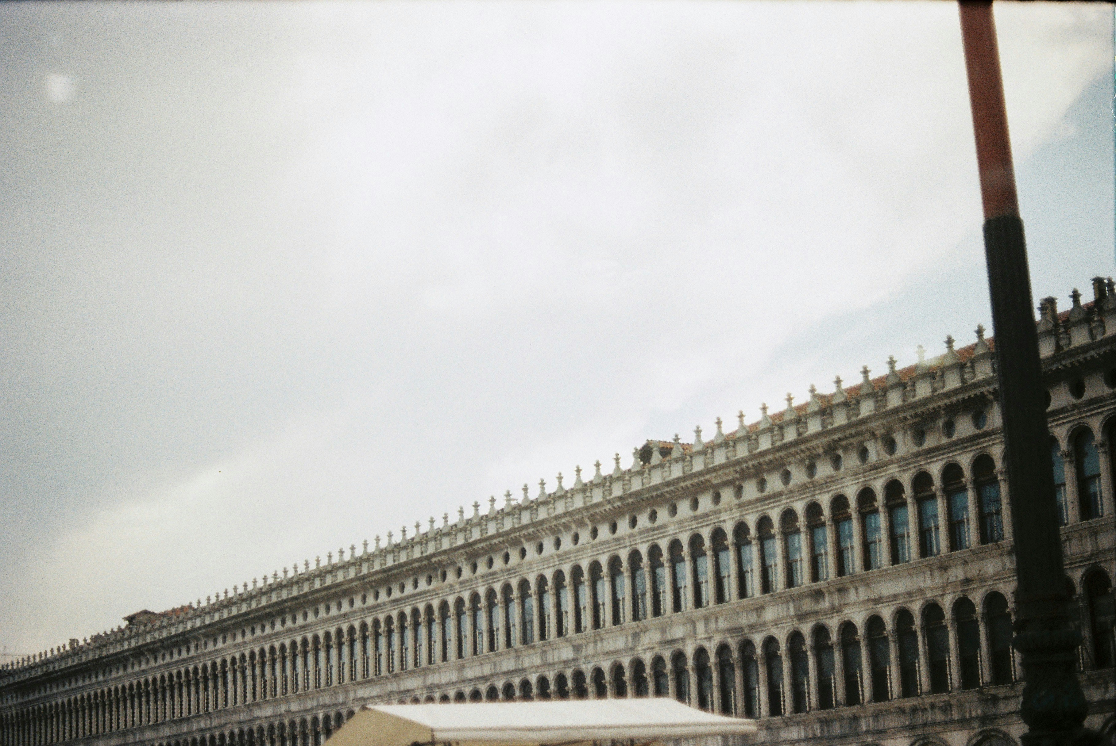 Photo by ak47siriano