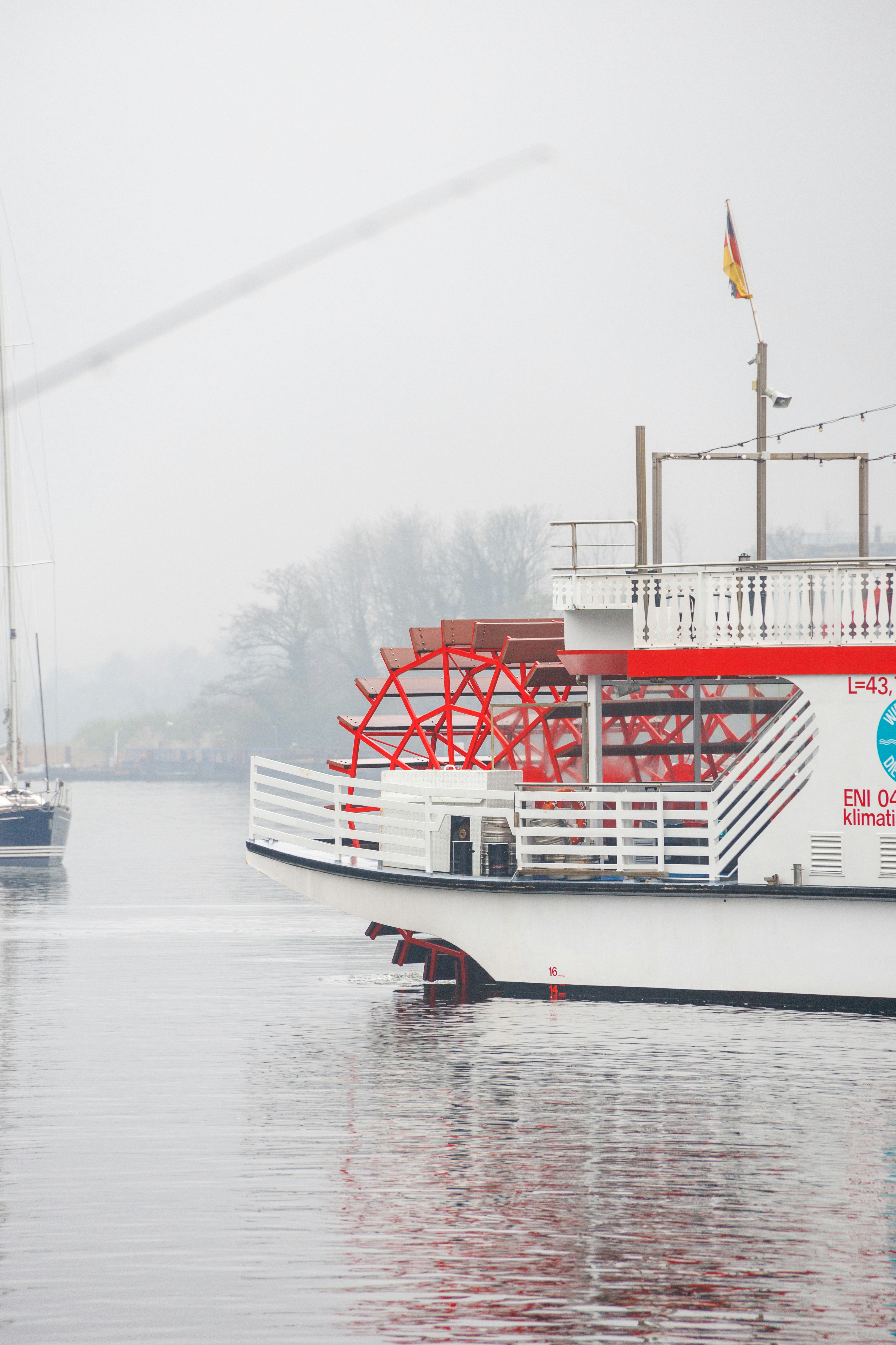 Photo by stockbirken