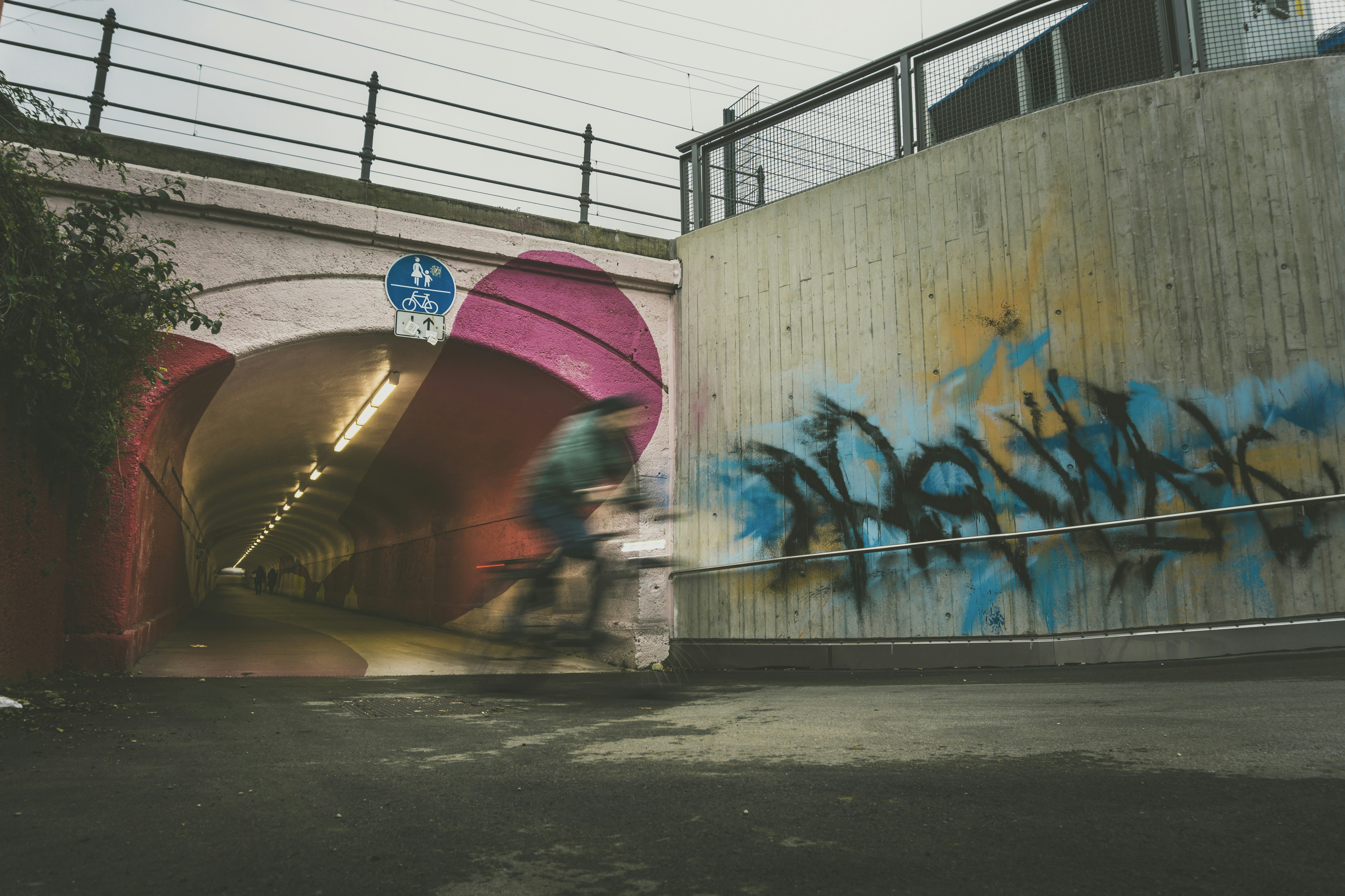 Photo by jonathan_rthg