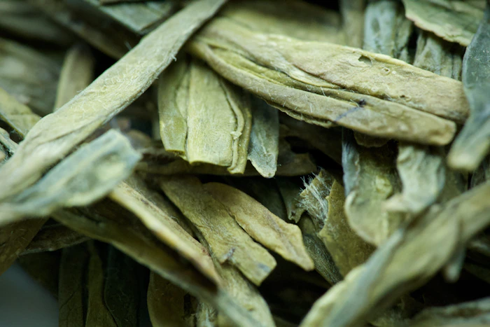 Loose leaf green tea