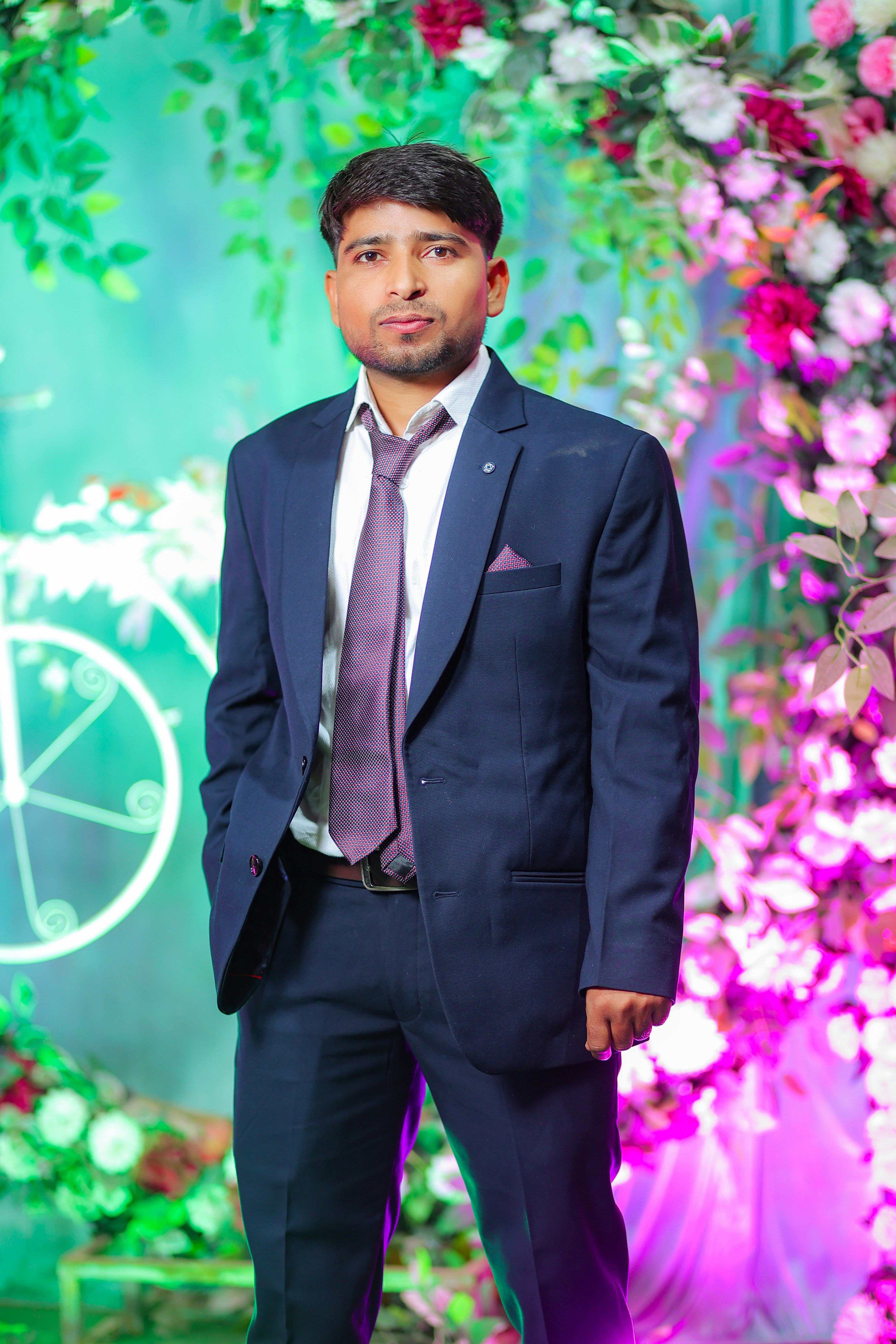 elegant formal wear, wallpaper, Tuxedo vs Suit: Choosing the Right Formalwear 5