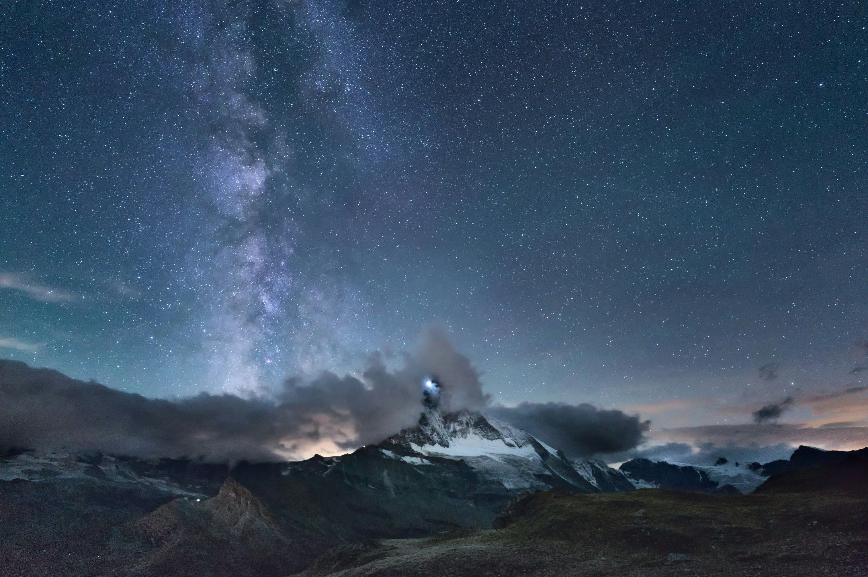 Premium Hibachi Chef at Home: Love Hibachi&#x27;s Comprehensive Guide to Private Teppanyaki ExperiencesBy Rumla | Love Hibachi