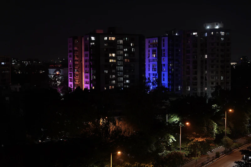 Best Hotels With Rooftop Pools in Surat for Skyline Swims